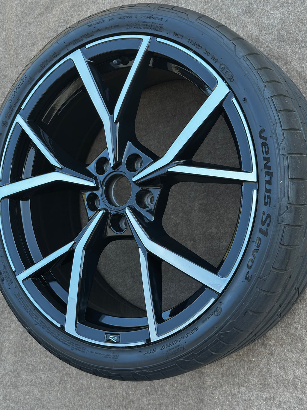 1X 5H0601025S /AD Original VW Golf 8 VIII GTI R 19 Zoll Estoril Komplettrad Sommerreifen Hankook 235/35 R19
