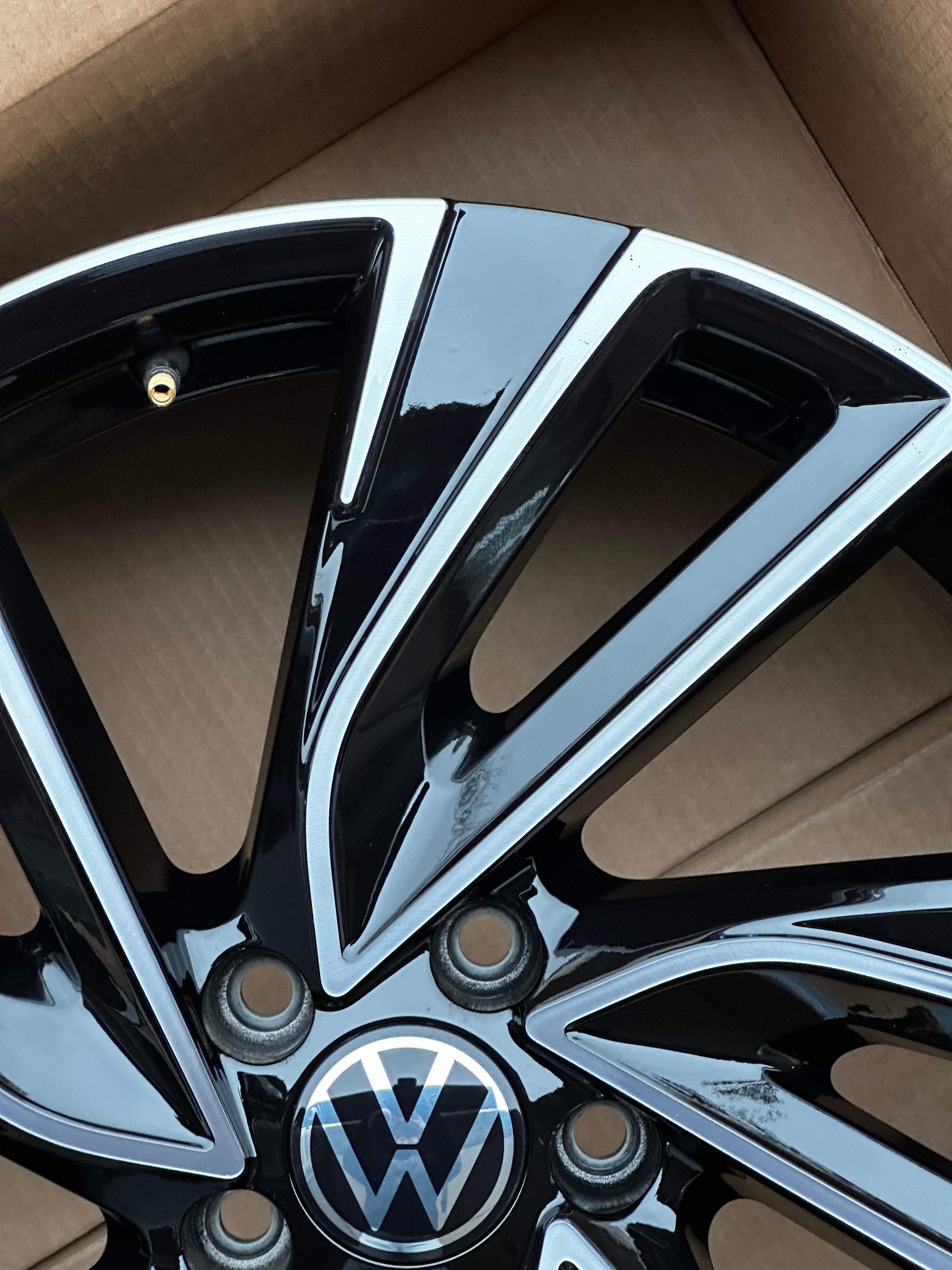 5H0601025R VW Golf 8 GTI Felge 8Jx19 ET50 Original | FK OEM Wheels