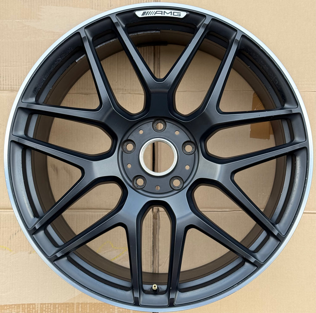 Original A4634012000 Mercedes-AMG G-Klasse 22 Zoll Kreuzspeichenfelge – 10Jx22 ET36