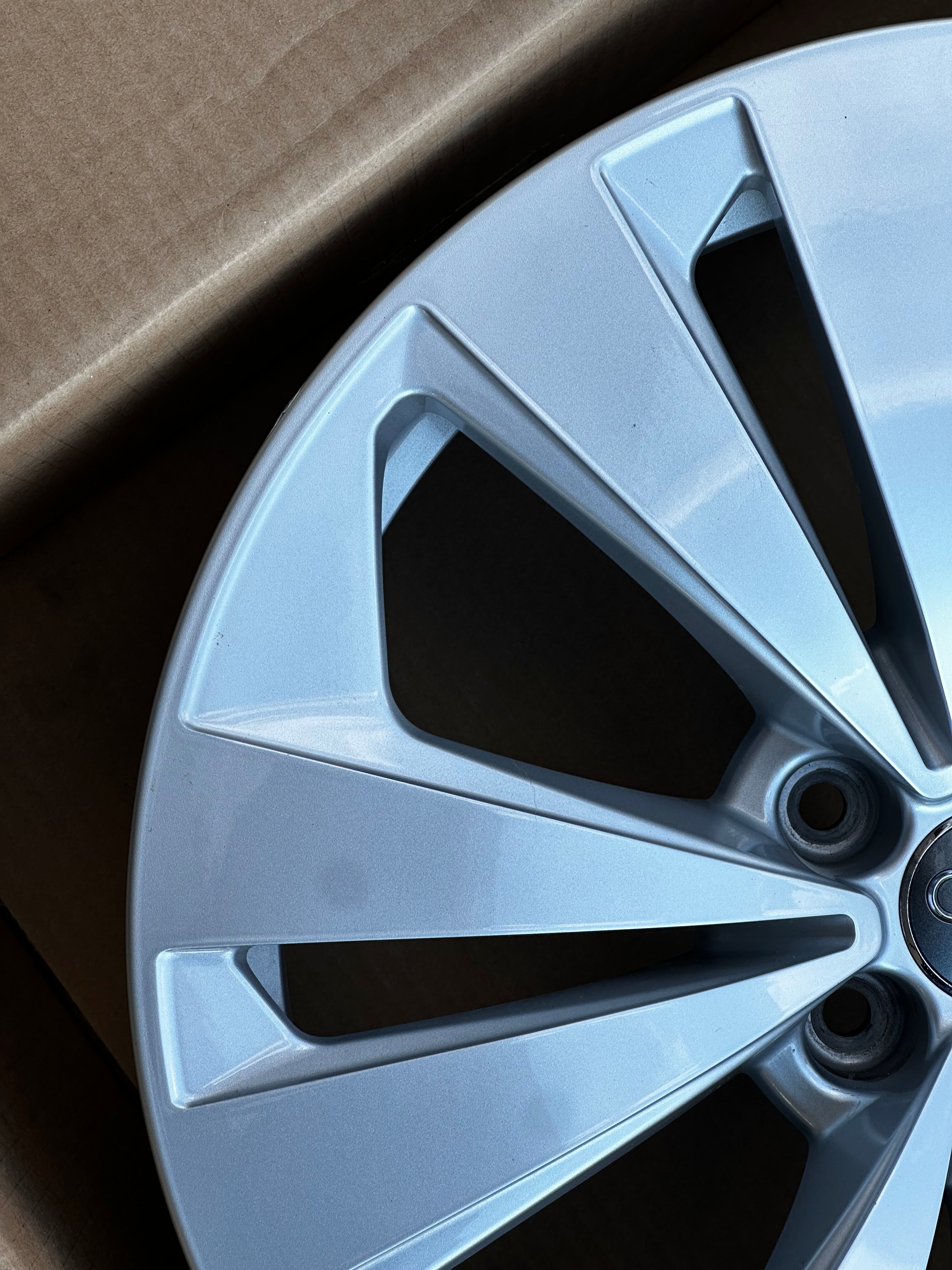 Audi Q8 Felge 4M8 601 025 19 Zoll Original Wheel 1X