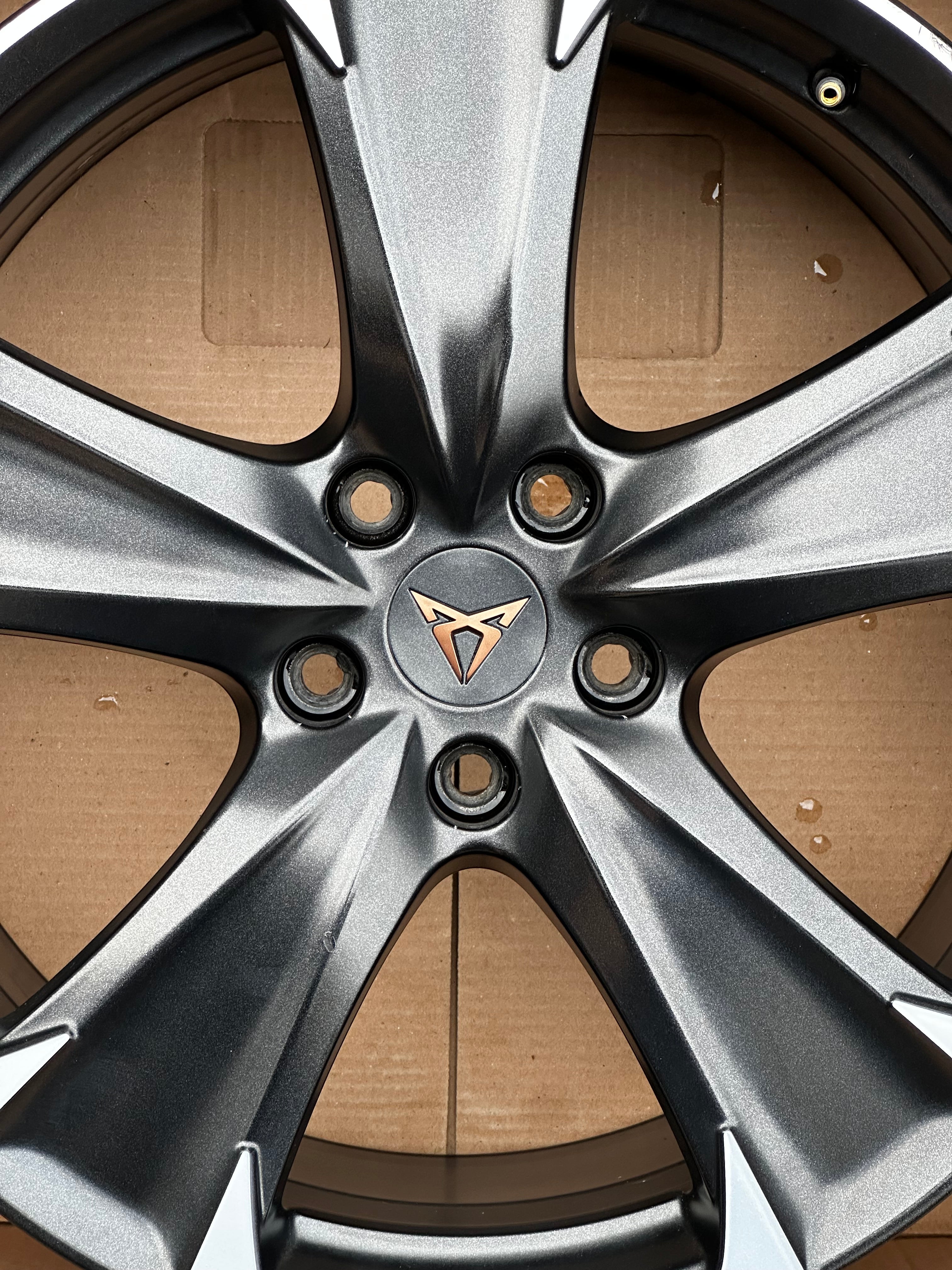 5FA601025F Original Seat Leon Cupra 5FA Alufelge 8Jx19 ET49 19 Zoll Einzelfelge