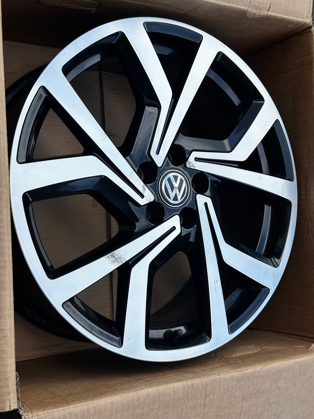Original VW Alufelge „Brescia“ Polo GTI Felge Teilenummer 2G0601025AC