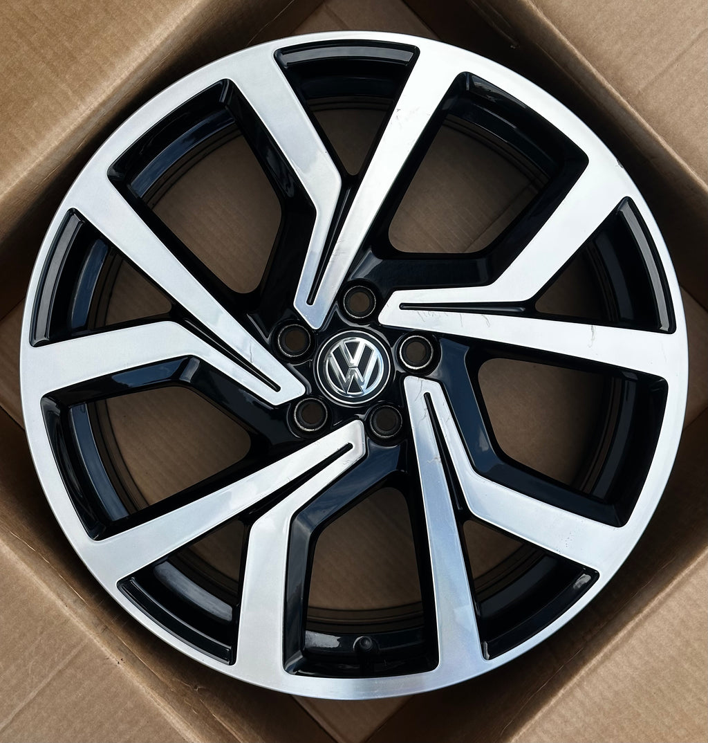 Original VW Alufelge „Brescia“ Polo GTI Felge Teilenummer 2G0601025AC