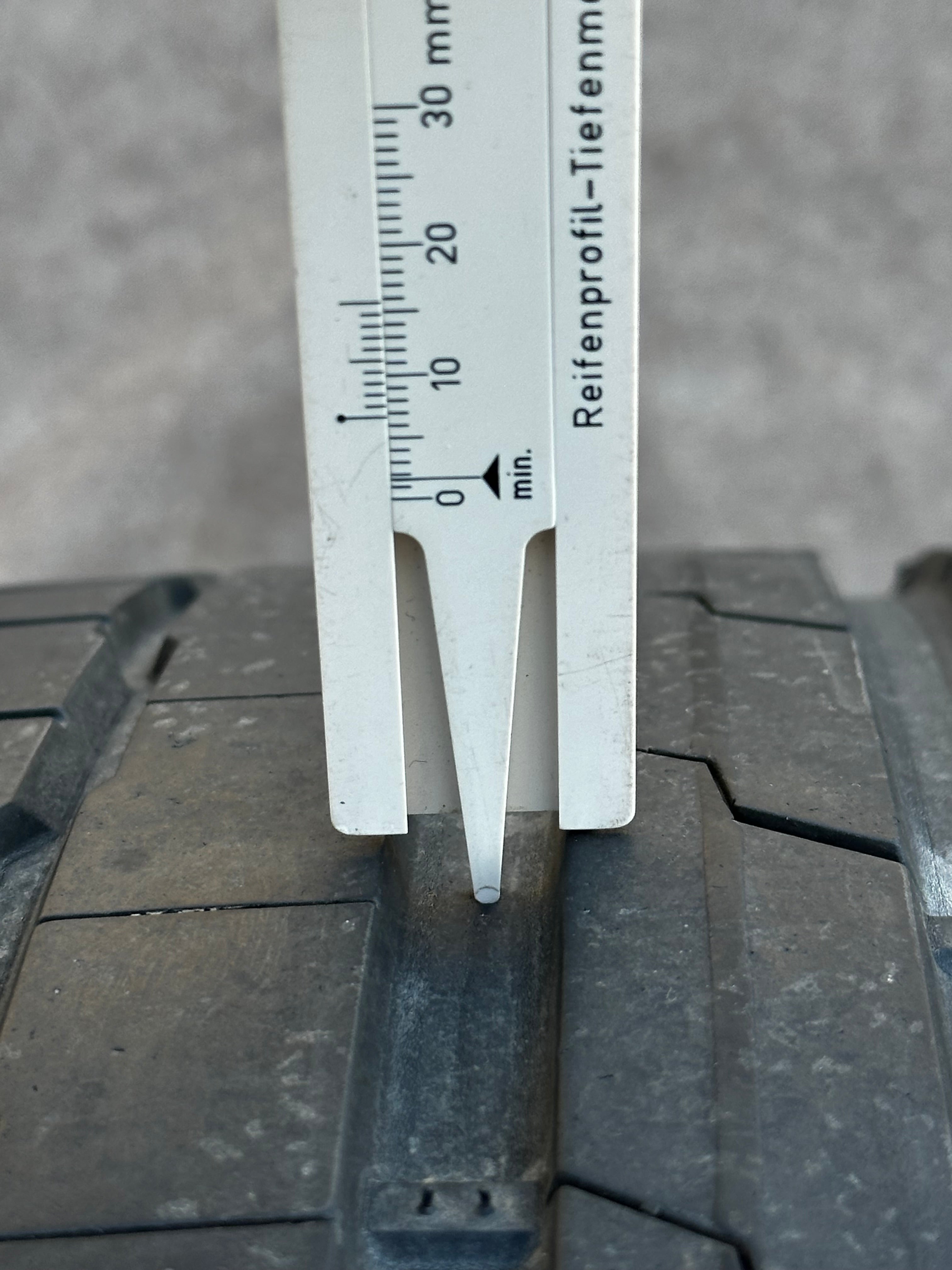 1X 5H0601025S /AD Original VW Golf 8 VIII GTI R 19 Zoll Estoril Komplettrad Sommerreifen Hankook 235/35 R19