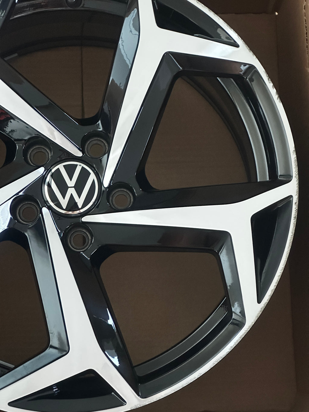 3G0601025BG VW Passat B8 Felge 18 Zoll Bonneville 8Jx18 ET44 Original