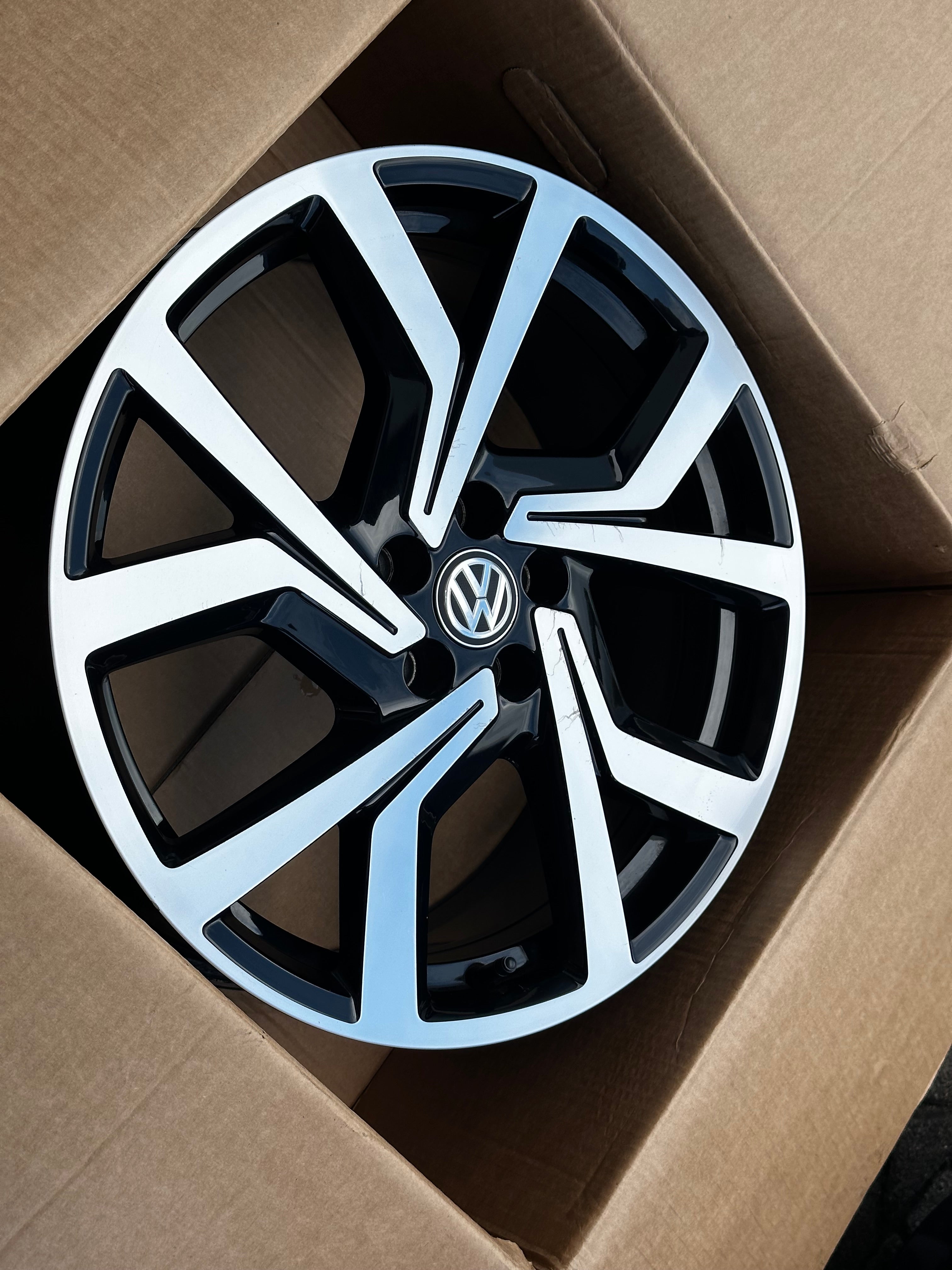 Original VW Alufelge „Brescia“ Polo GTI Felge Teilenummer 2G0601025AC