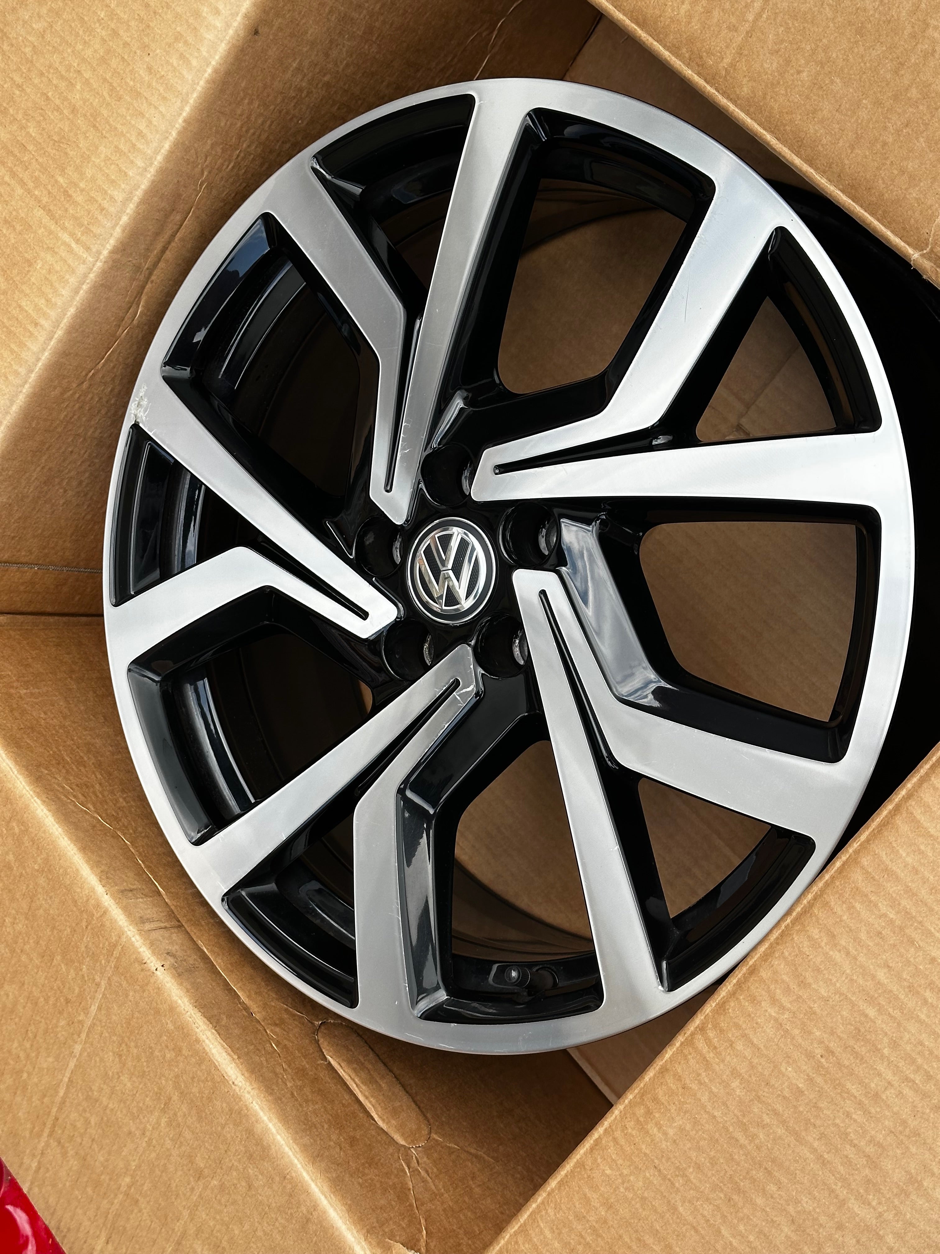 Original VW Alufelge „Brescia“ Polo GTI Felge Teilenummer 2G0601025AC