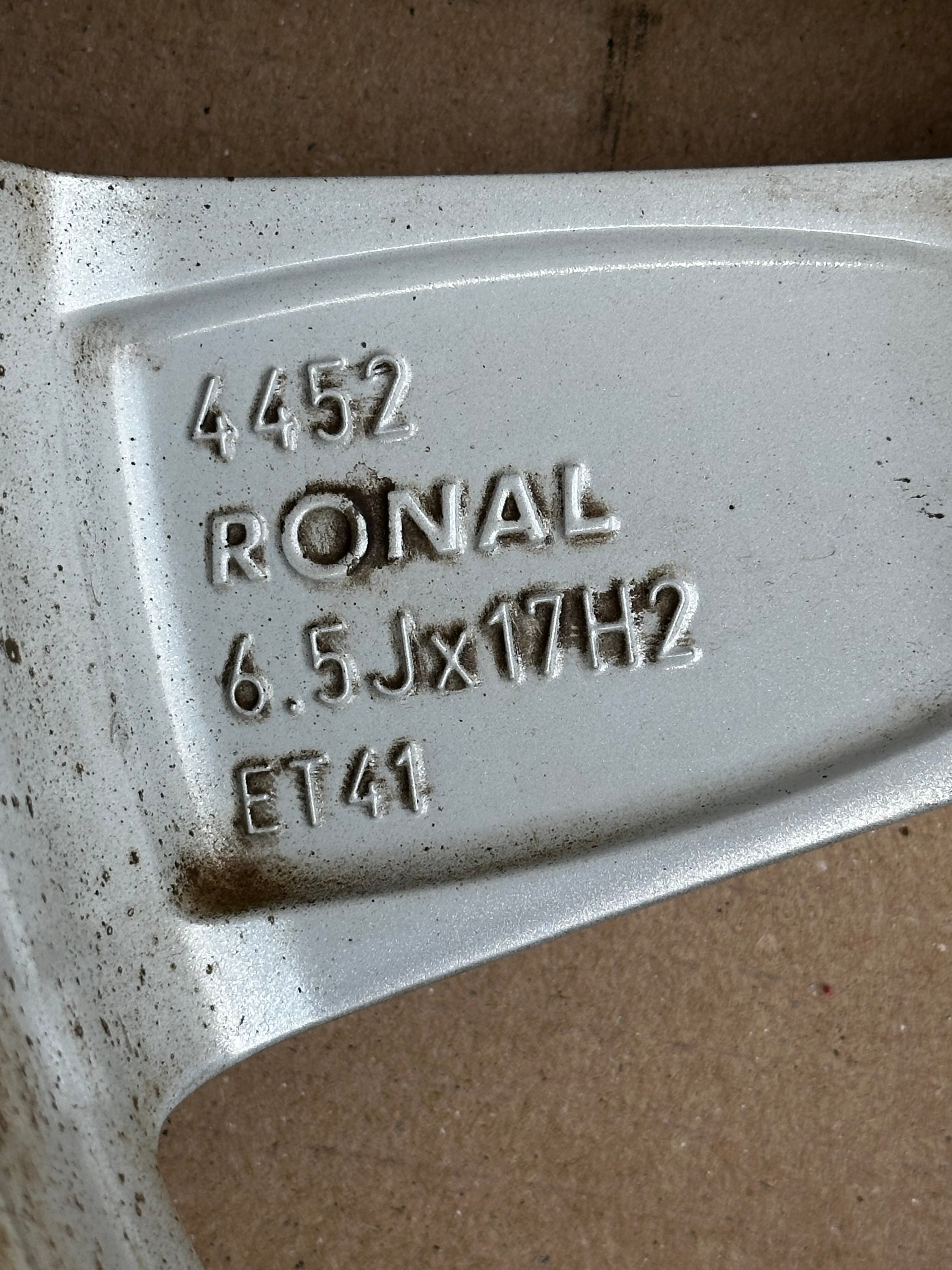 17 Zoll Original Skoda Superb III 3V 3V0601025BH Alufelge 1X