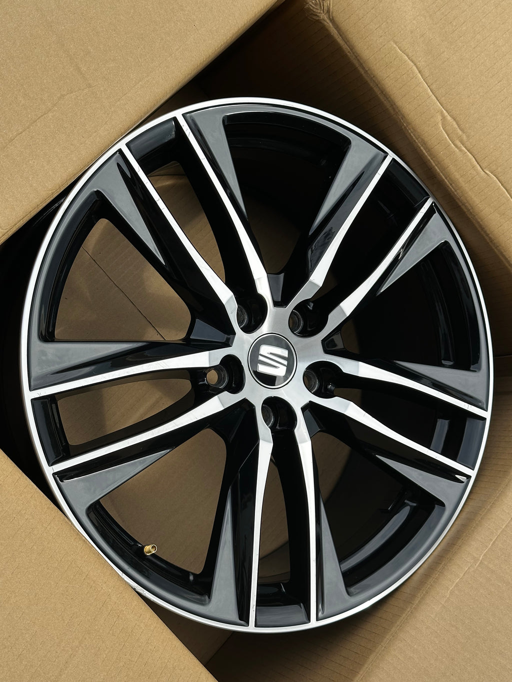 Original Seat Leon Cupra Felge 5F0601025AC 8x19 ET50 1X Einzelfelge