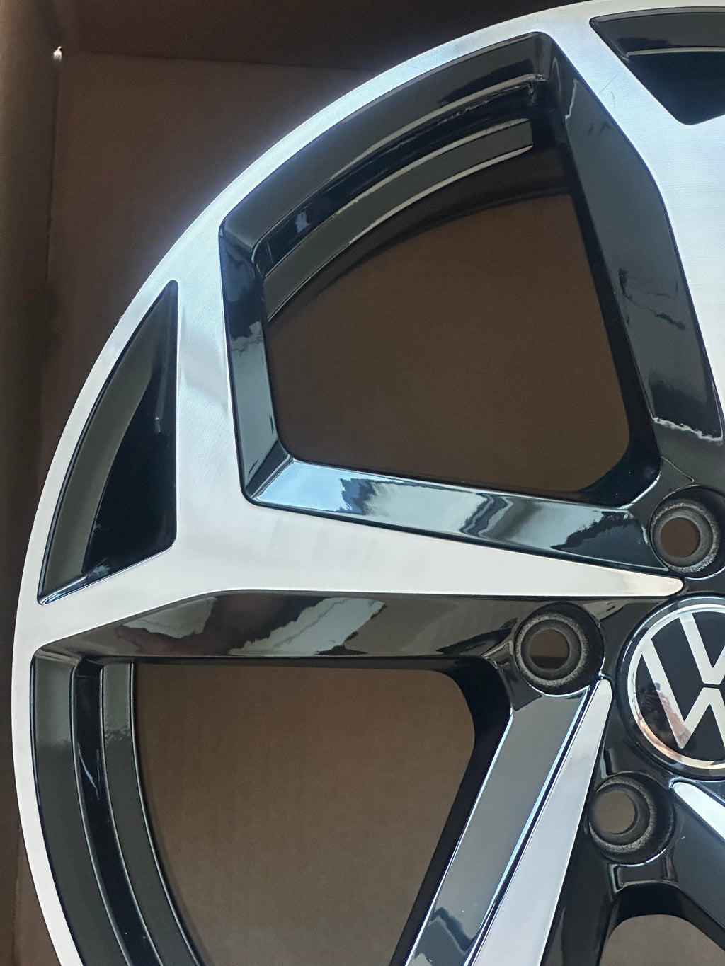 1X VW Passat B8 Bonneville Felge 18 Zoll 3G0601025BG 8Jx18 ET44 Original