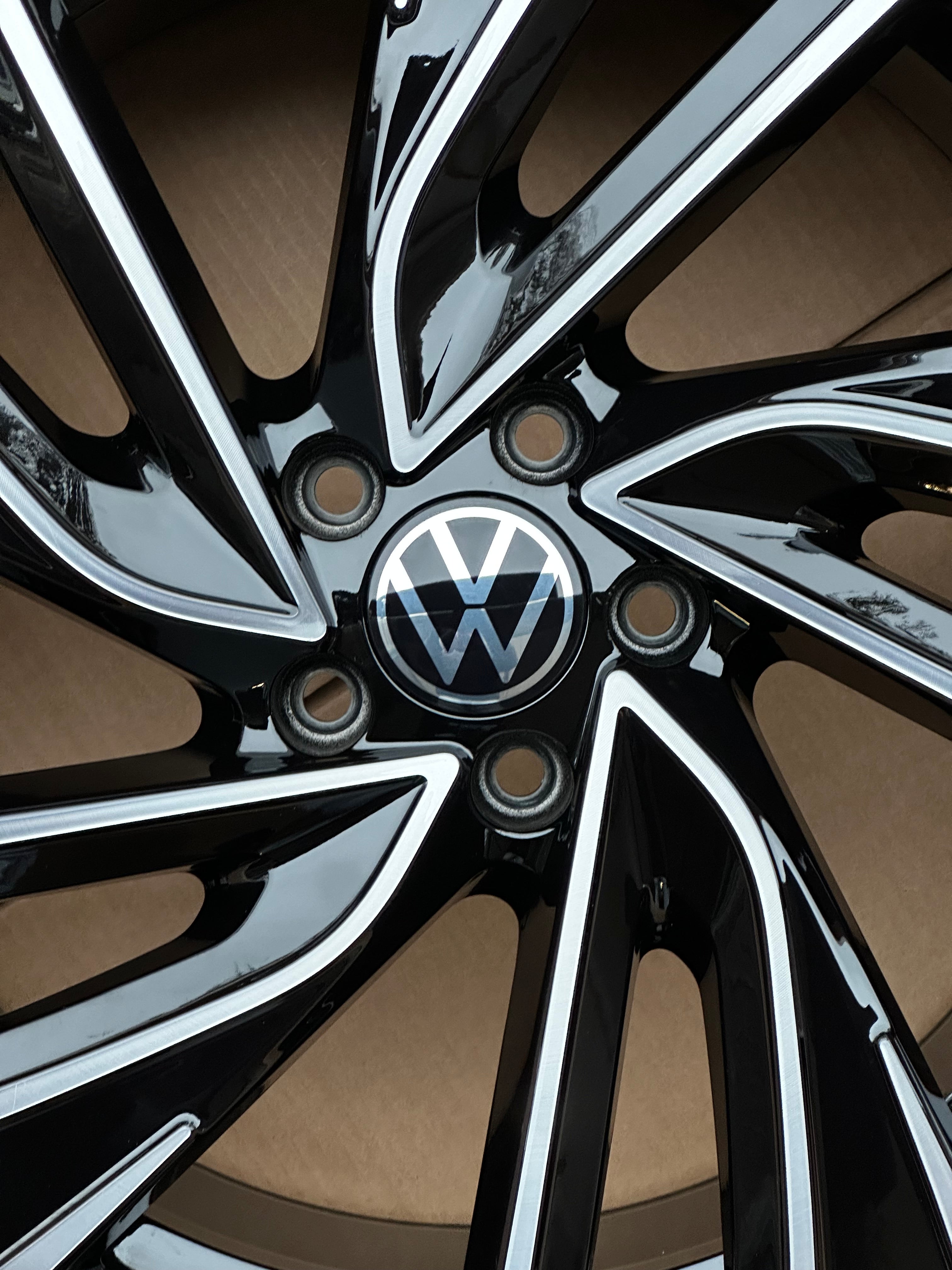 5H0601025R VW Golf 8 GTI Felge 8Jx19 ET50 Original | FK OEM Wheels