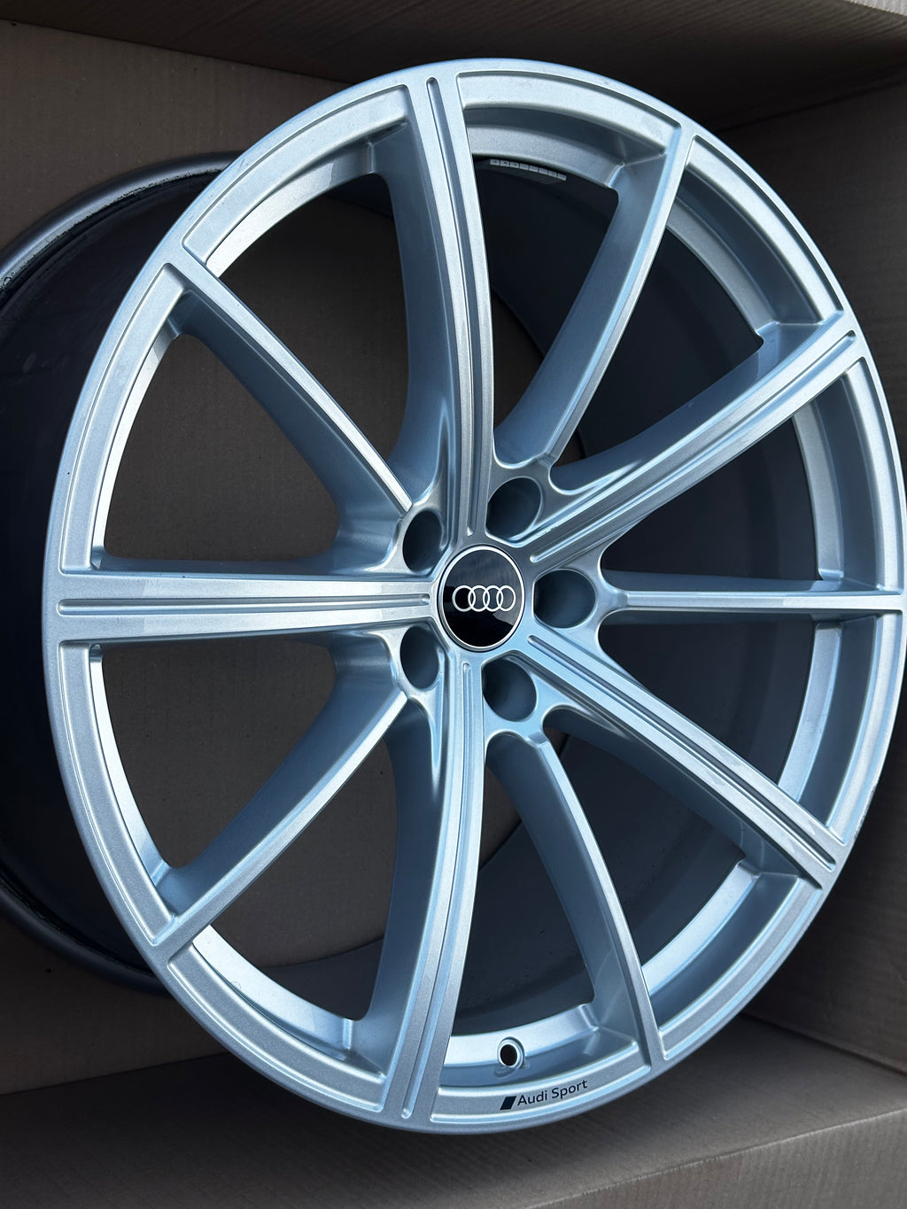Audi RS6 RS7 C8 Original Felge 21 Zoll 4K0601025N 10,5J ET19