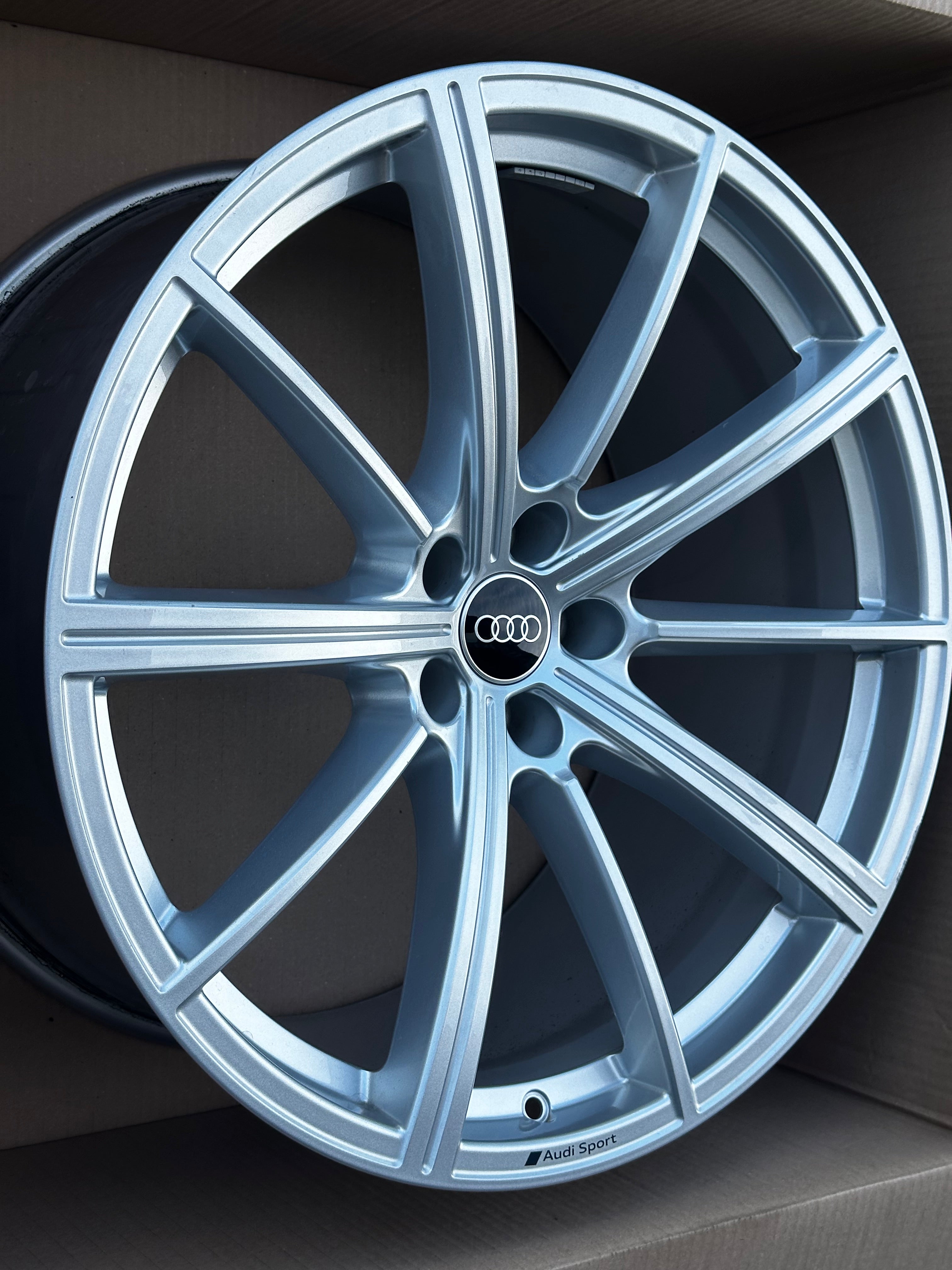Audi RS6 RS7 C8 Original Felge 21 Zoll 4K0601025N 10,5J ET19