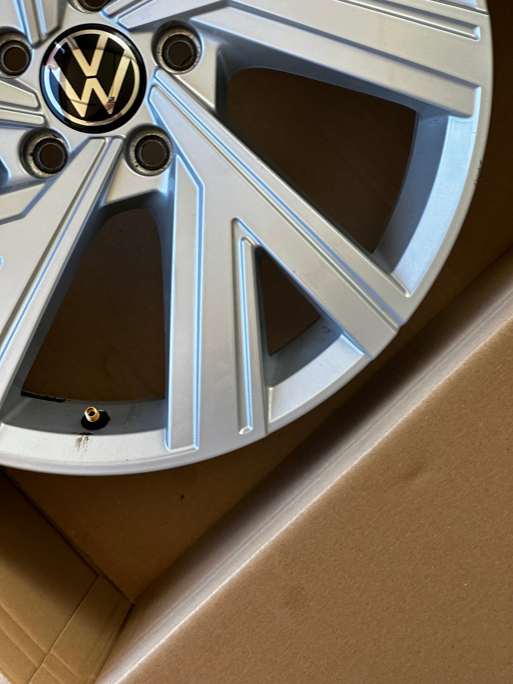 1X Original 5H0601025AB / M VW Alufelge Bergamo Felge 7,5Jx18 ET51