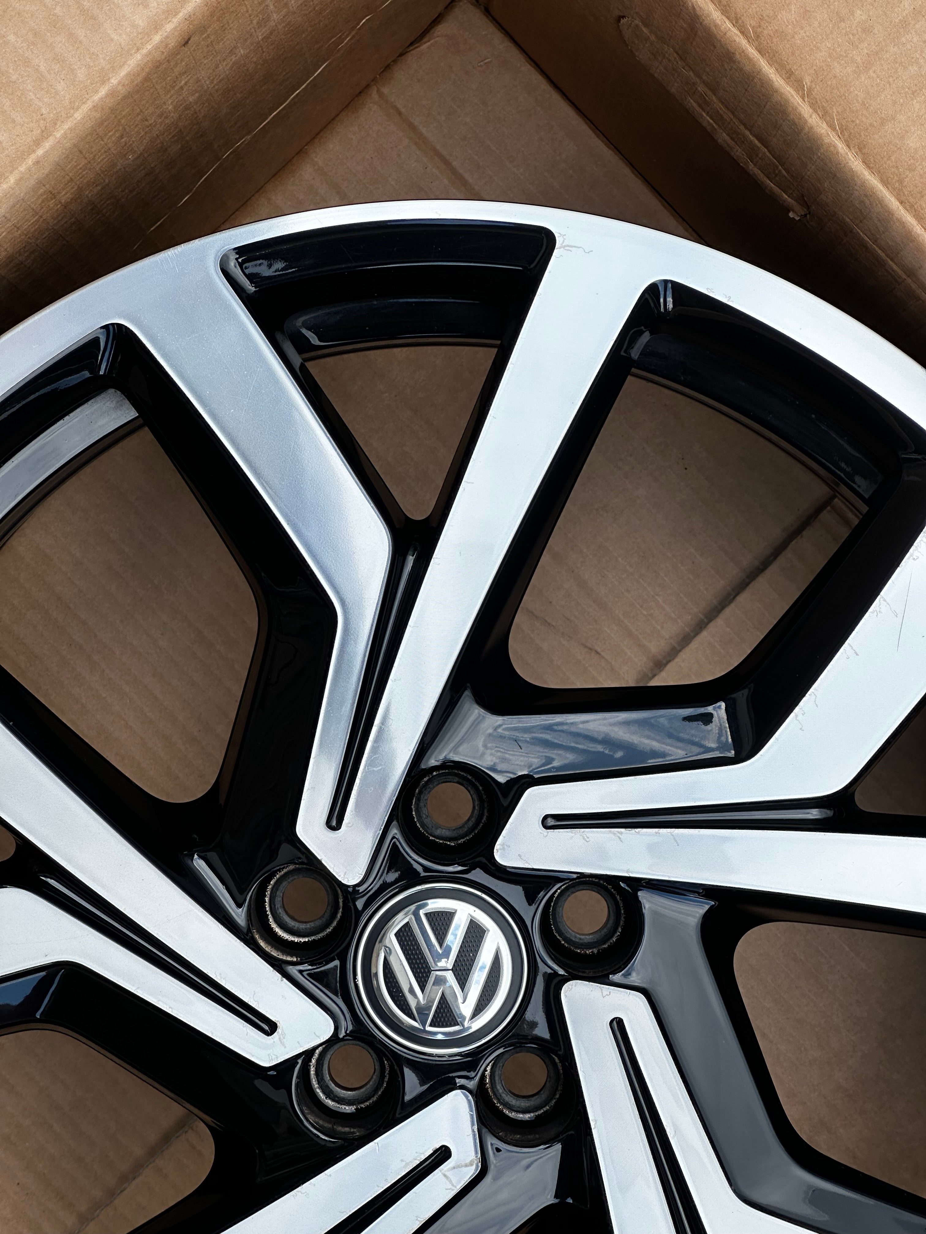 Original VW Alufelge „Brescia“ Polo GTI Felge Teilenummer 2G0601025AC