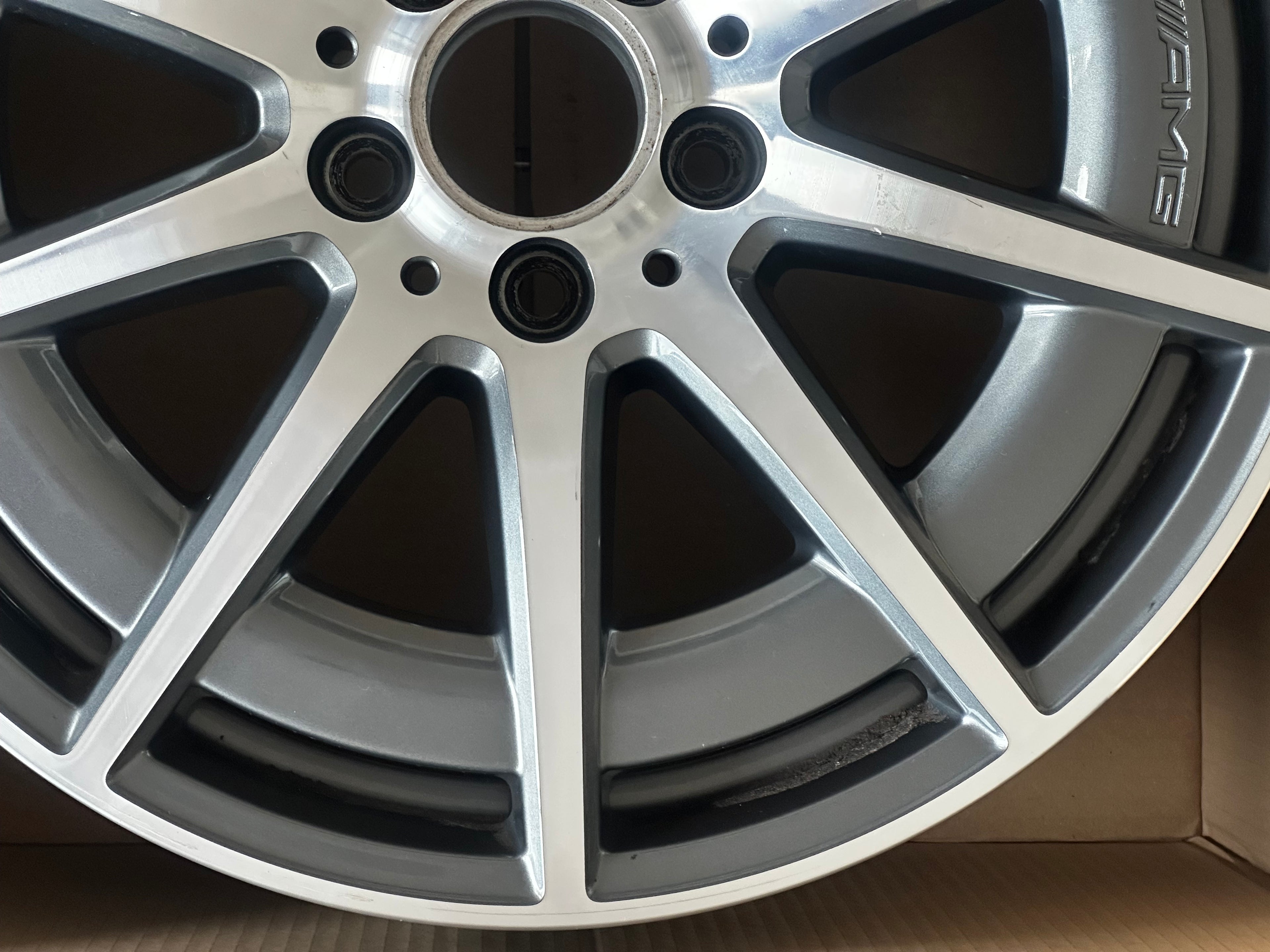 1X A2064012100 C-Klasse C43 AMG Felge 18 Zoll W206 S206