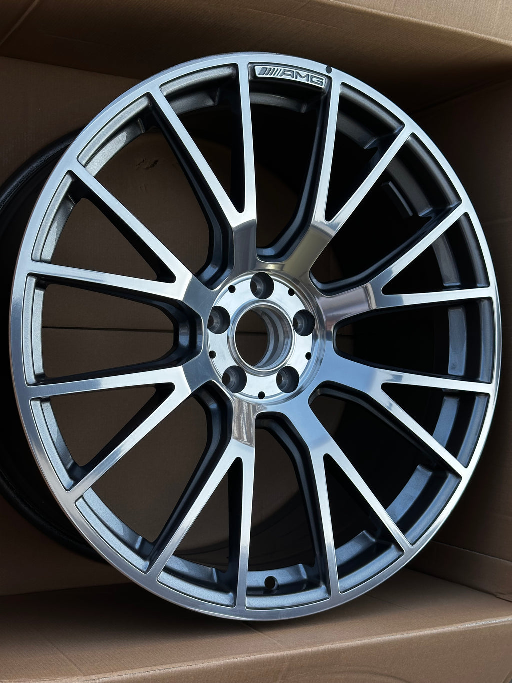 Mercedes Benz W214 E-Klasse AMG Alufelge 9,5x21 ET25.1 A2144011300 Original