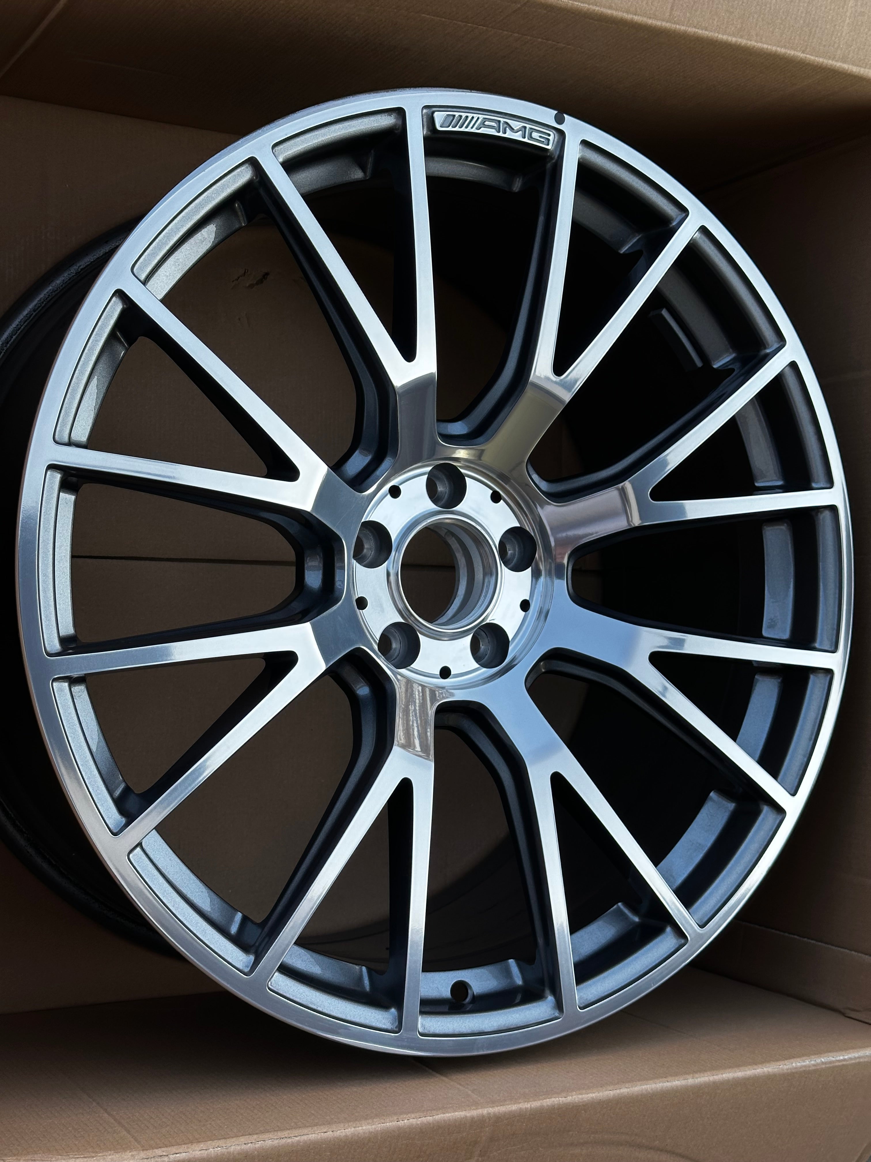 Mercedes Benz W214 E-Klasse AMG Alufelge 9,5x21 ET25.1 A2144011300 Original