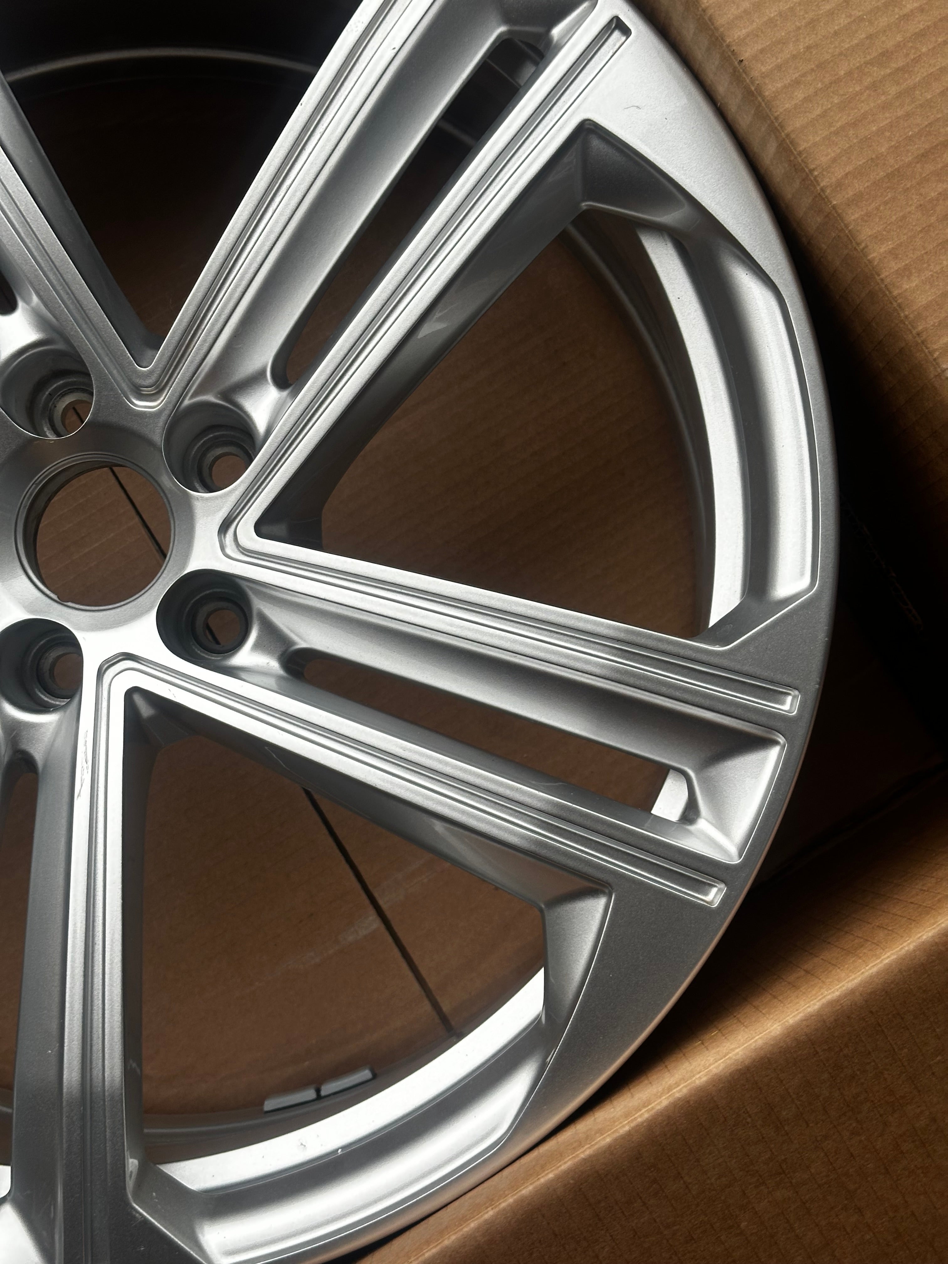 Audi A7 S7 C8 Felge 21 Zoll 4K8601025H 8,5Jx21 ET30 Original 4KA G2