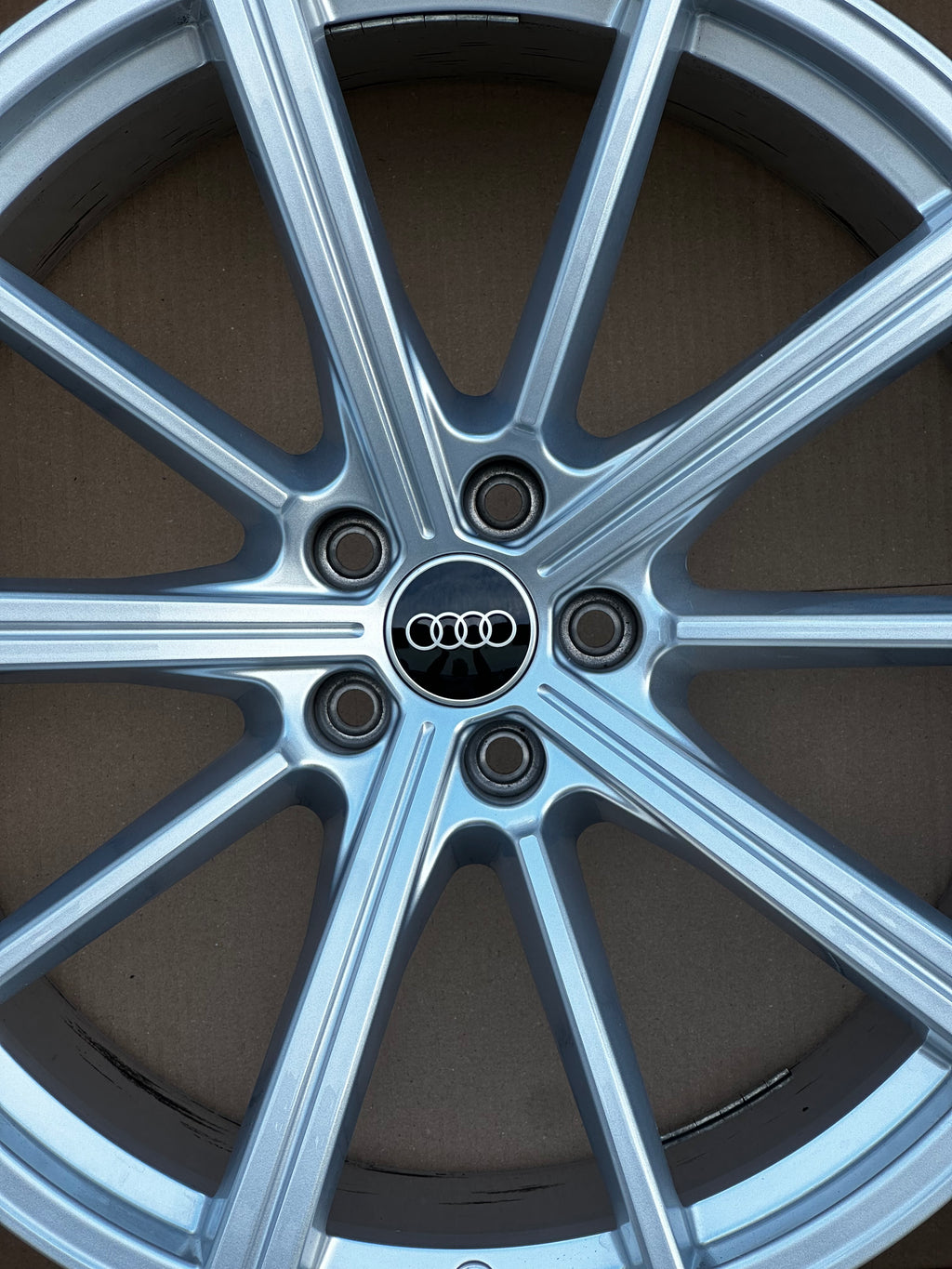 Audi RS6 RS7 C8 Original Felge 21 Zoll 4K0601025N 10,5J ET19