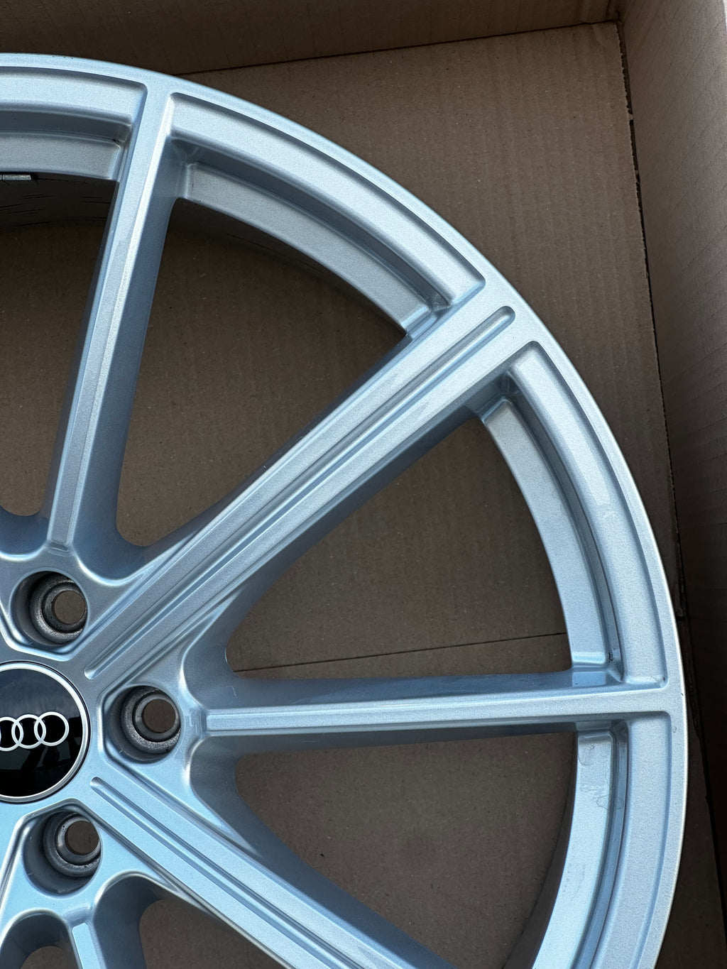 Audi RS6 RS7 C8 Original Felge 21 Zoll 4K0601025N 10,5J ET19