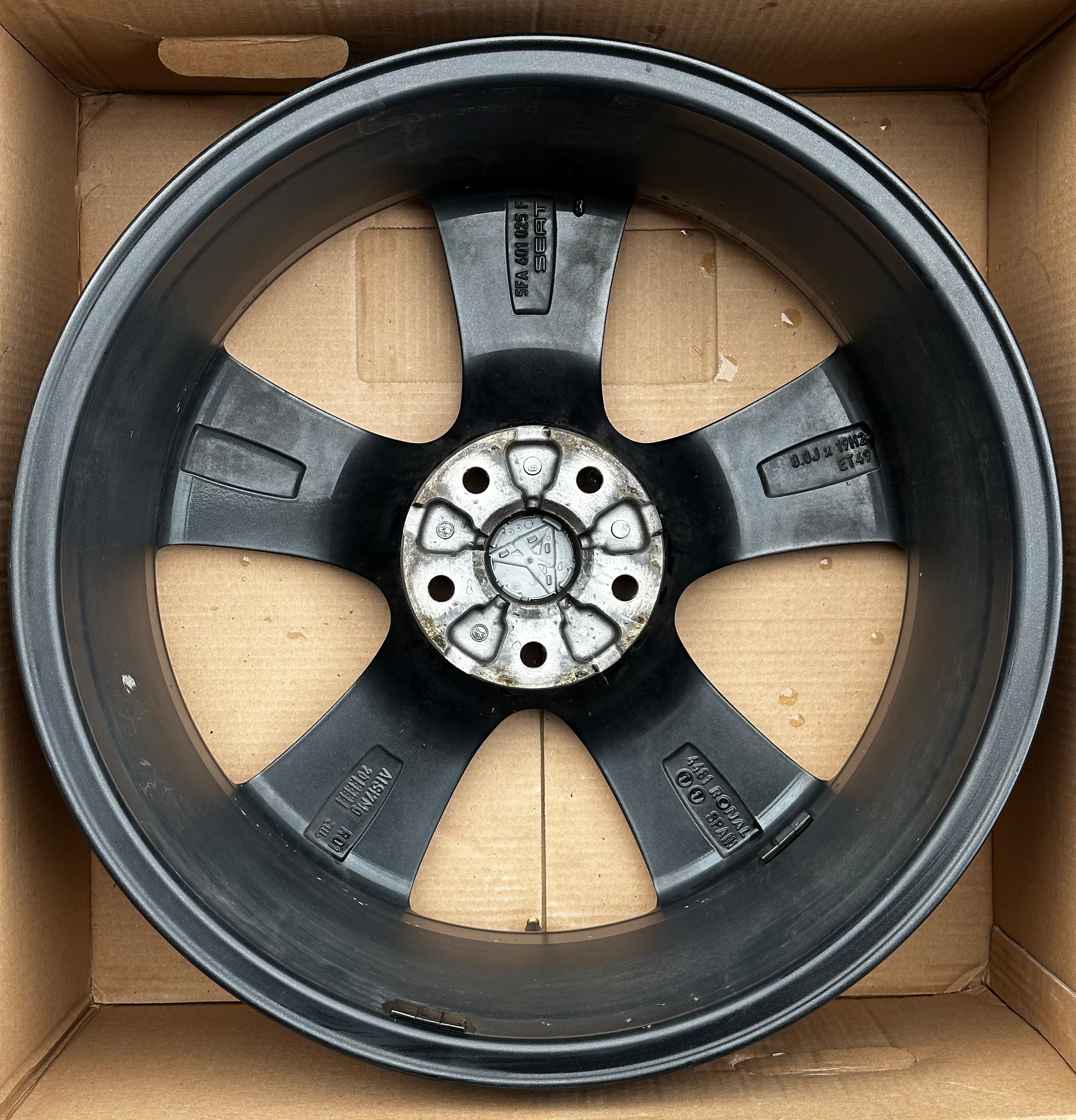 5FA601025F Original Seat Leon Cupra 5FA Alufelge 8Jx19 ET49 19 Zoll Einzelfelge