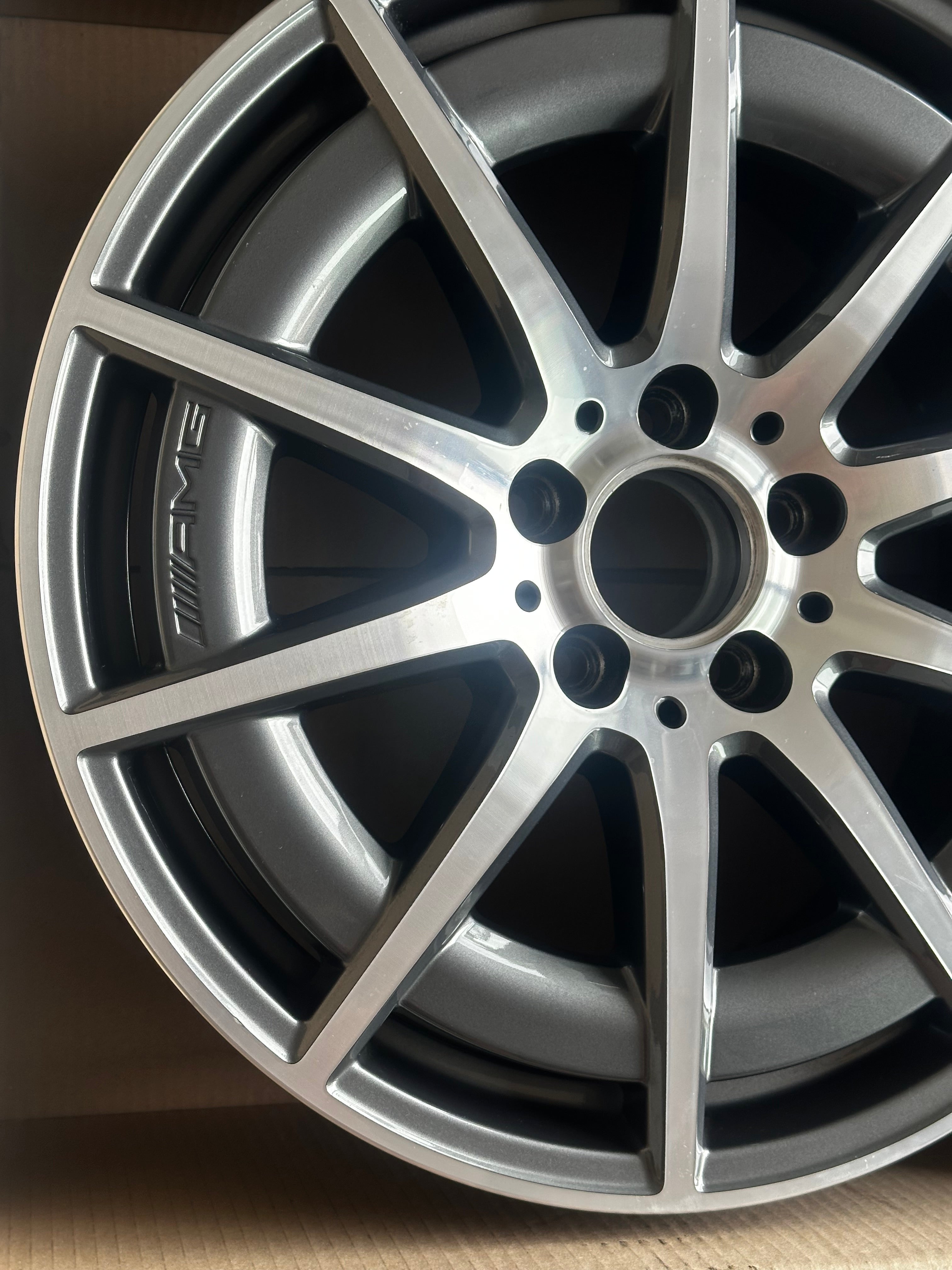 1X C-Klasse C43 AMG Felge 18 Zoll W206 S206 A2064012100