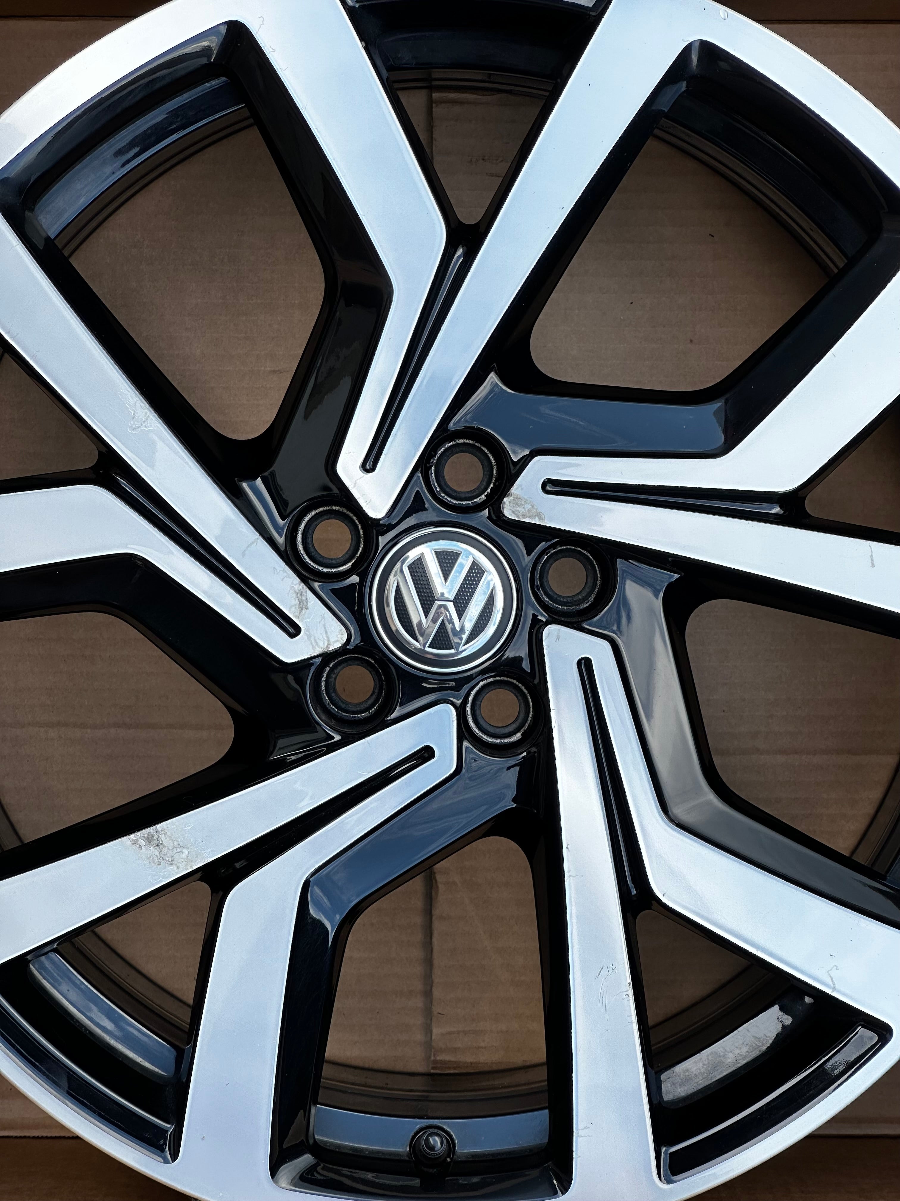 Original VW Alufelge „Brescia“ Polo GTI Felge Teilenummer 2G0601025AC