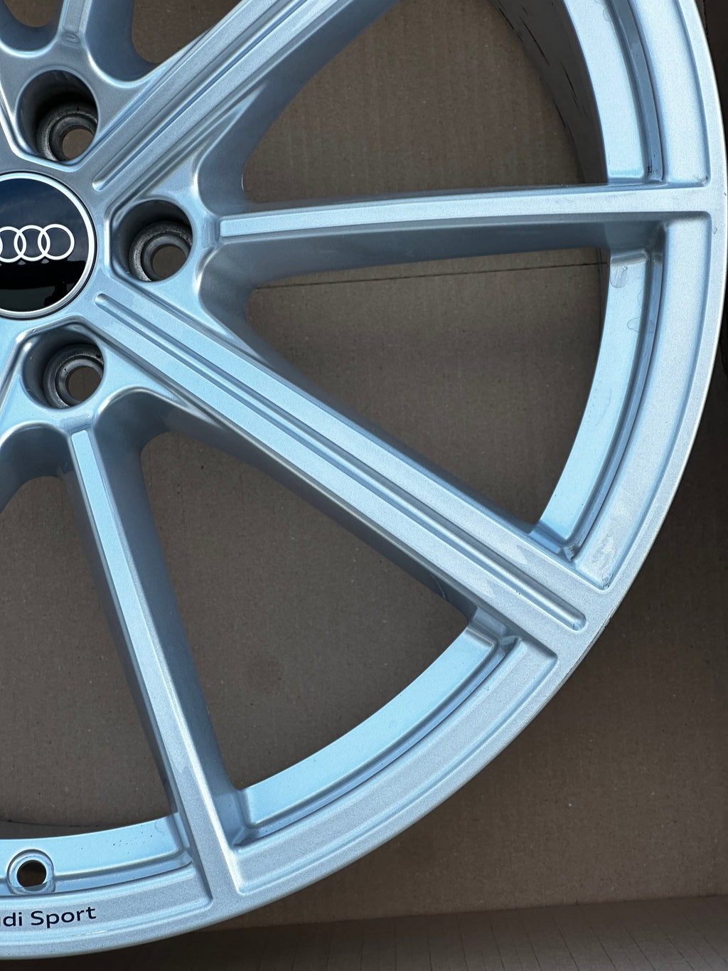 Audi RS6 RS7 C8 Original Felge 21 Zoll 4K0601025N 10,5J ET19