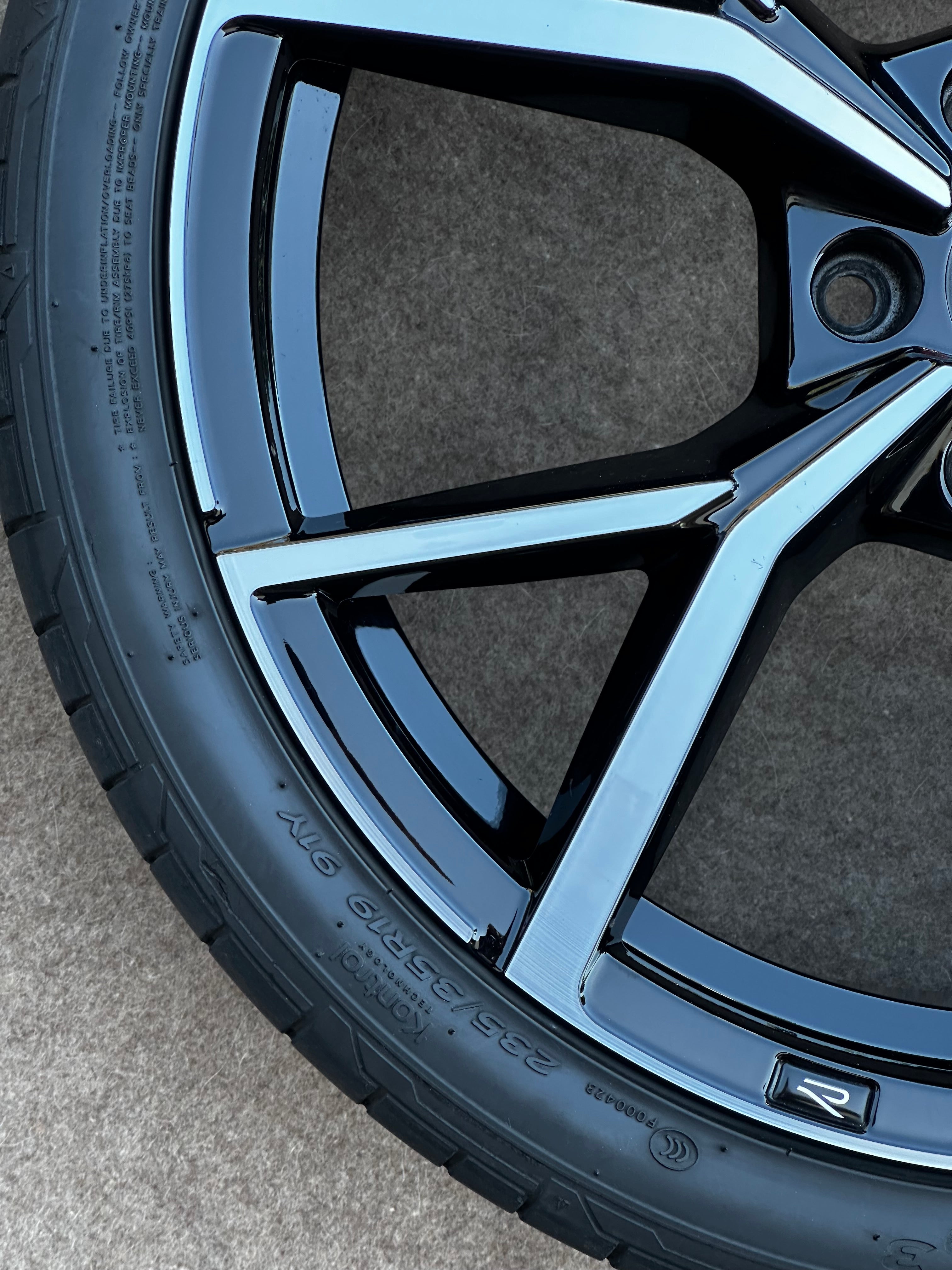1X 5H0601025S /AD Original VW Golf 8 VIII GTI R 19 Zoll Estoril Komplettrad Sommerreifen Hankook 235/35 R19