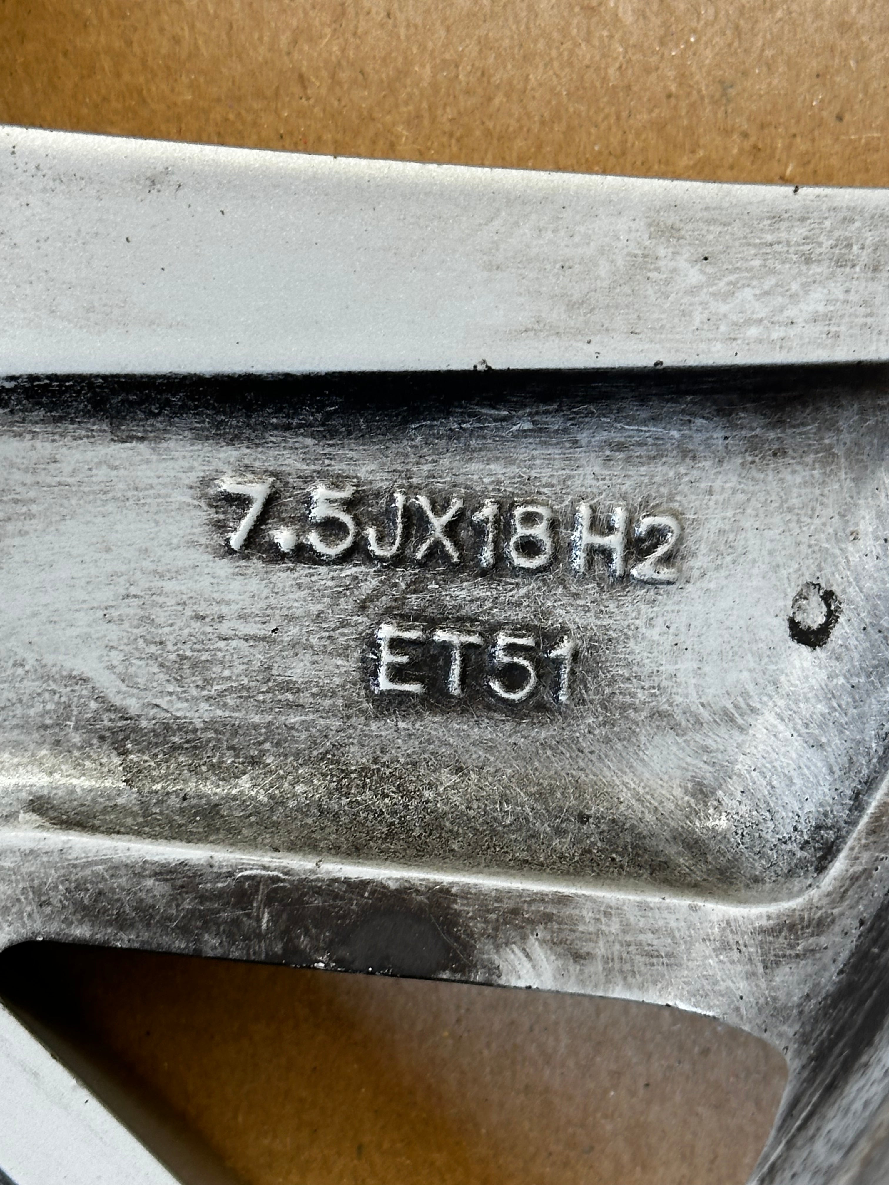 1X Original 5H0601025AB / M VW Alufelge Bergamo Felge 7,5Jx18 ET51