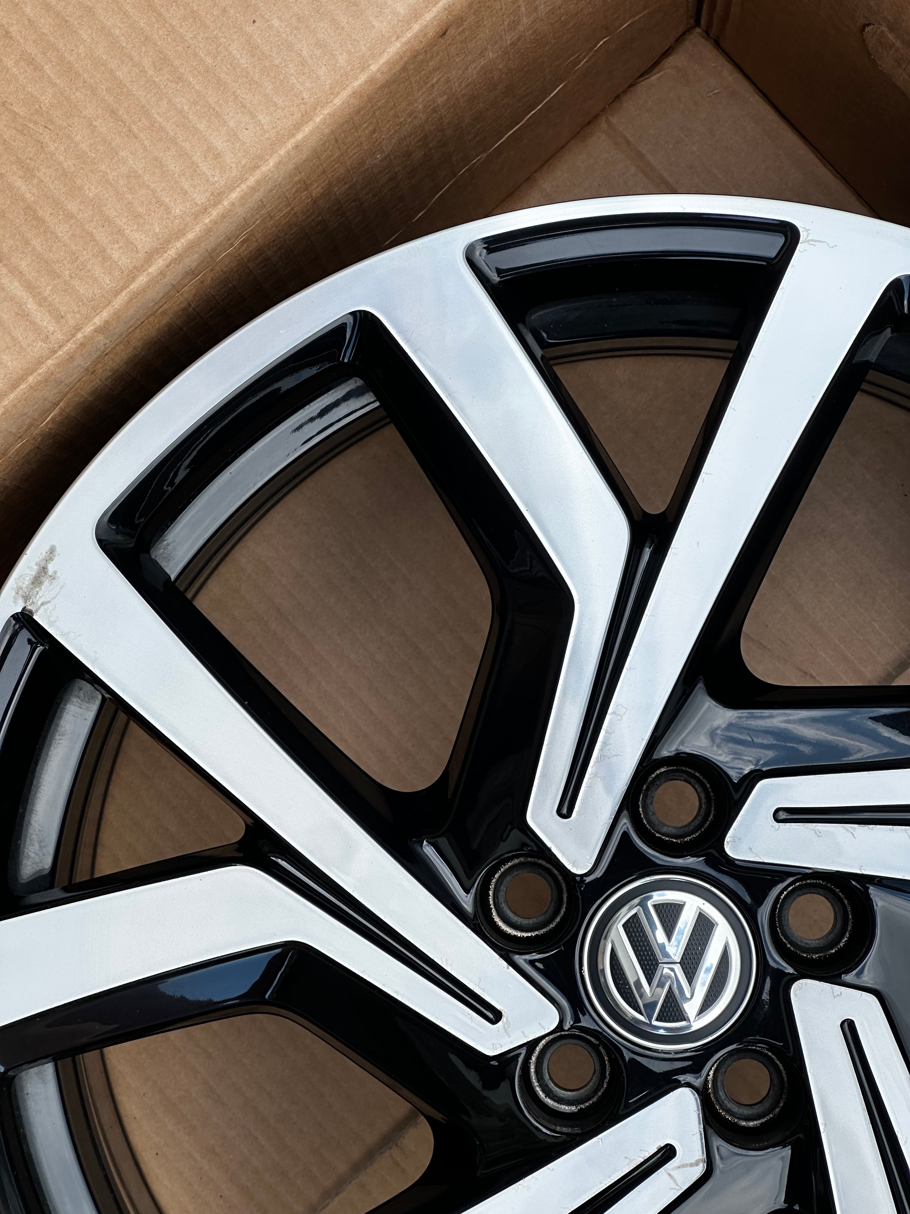 Original VW Alufelge „Brescia“ Polo GTI Felge Teilenummer 2G0601025AC