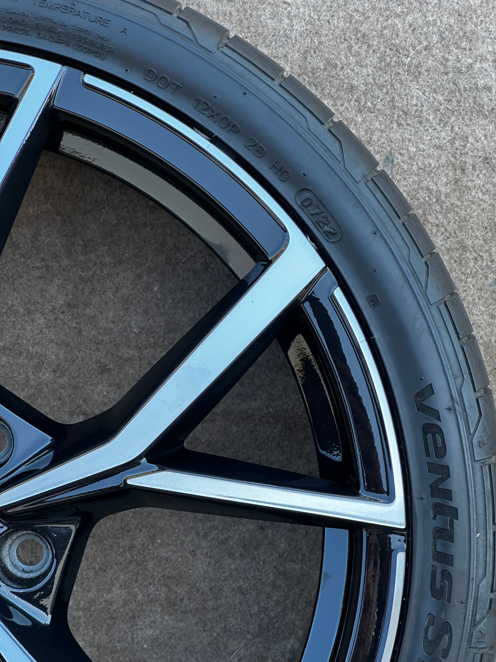 1X 5H0601025S /AD Original VW Golf 8 VIII GTI R 19 Zoll Estoril Komplettrad Sommerreifen Hankook 235/35 R19