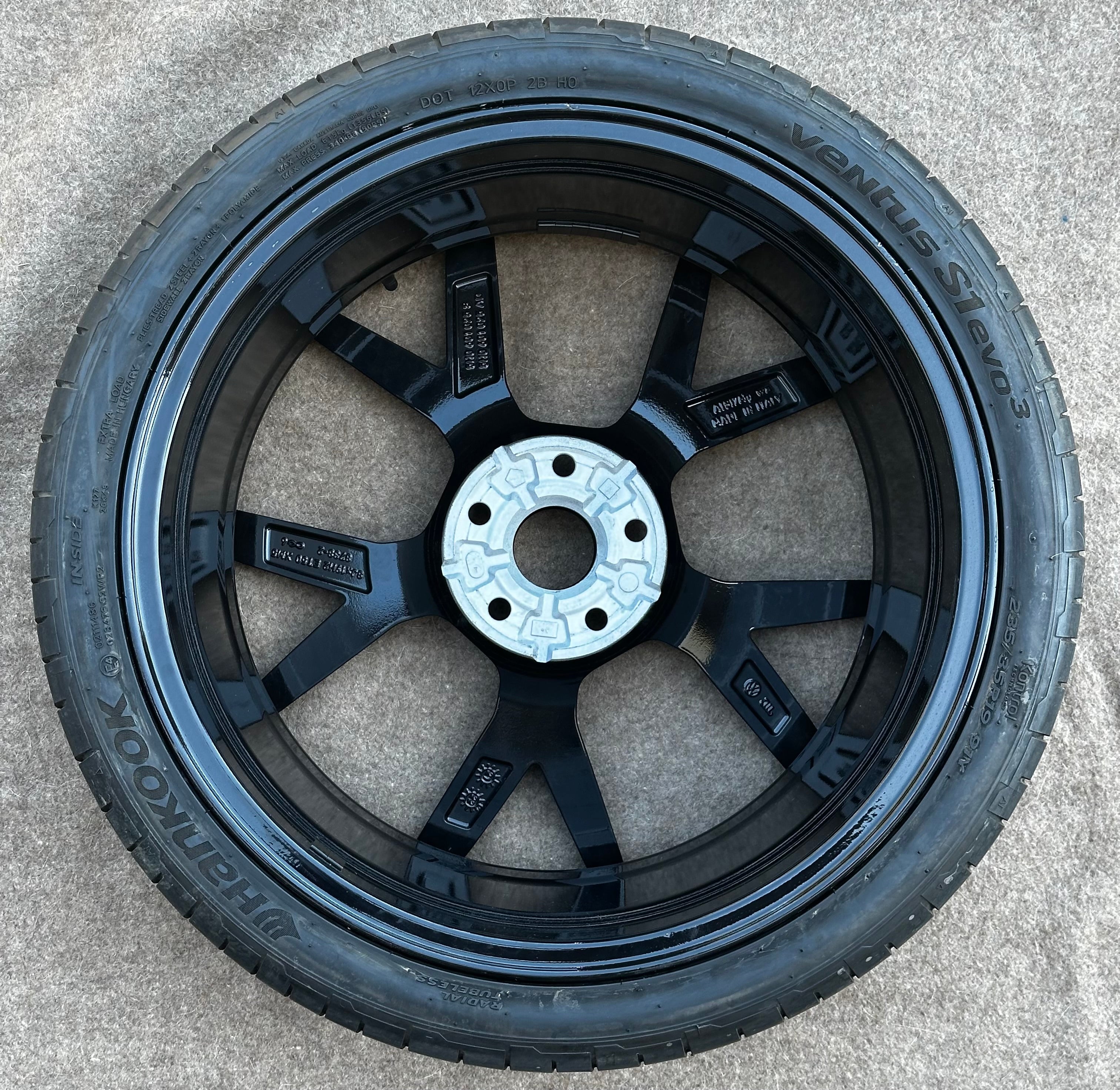 1X 5H0601025S /AD Original VW Golf 8 VIII GTI R 19 Zoll Estoril Komplettrad Sommerreifen Hankook 235/35 R19