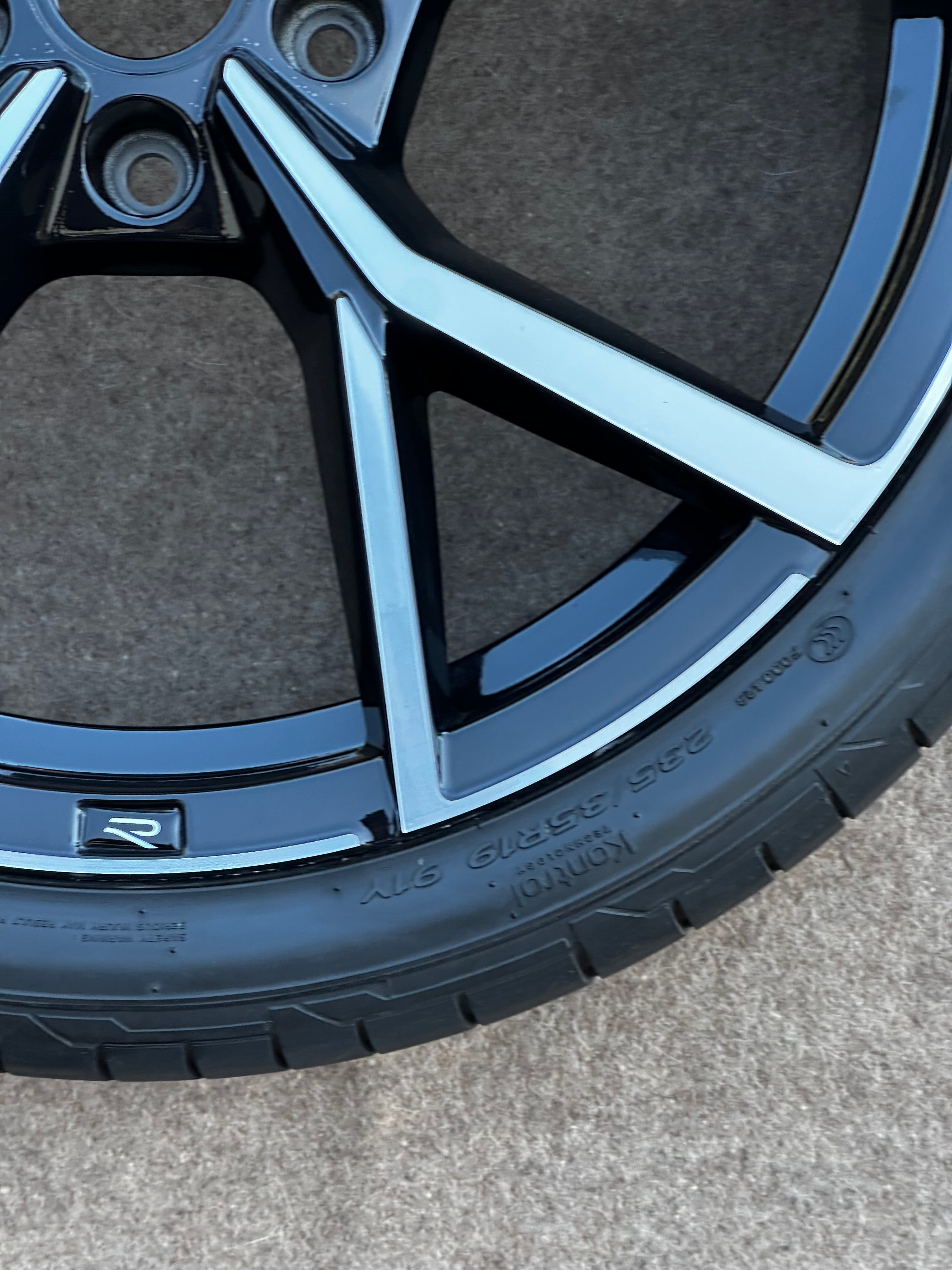 1X 5H0601025S /AD Original VW Golf 8 VIII GTI R 19 Zoll Estoril Komplettrad Sommerreifen Hankook 235/35 R19