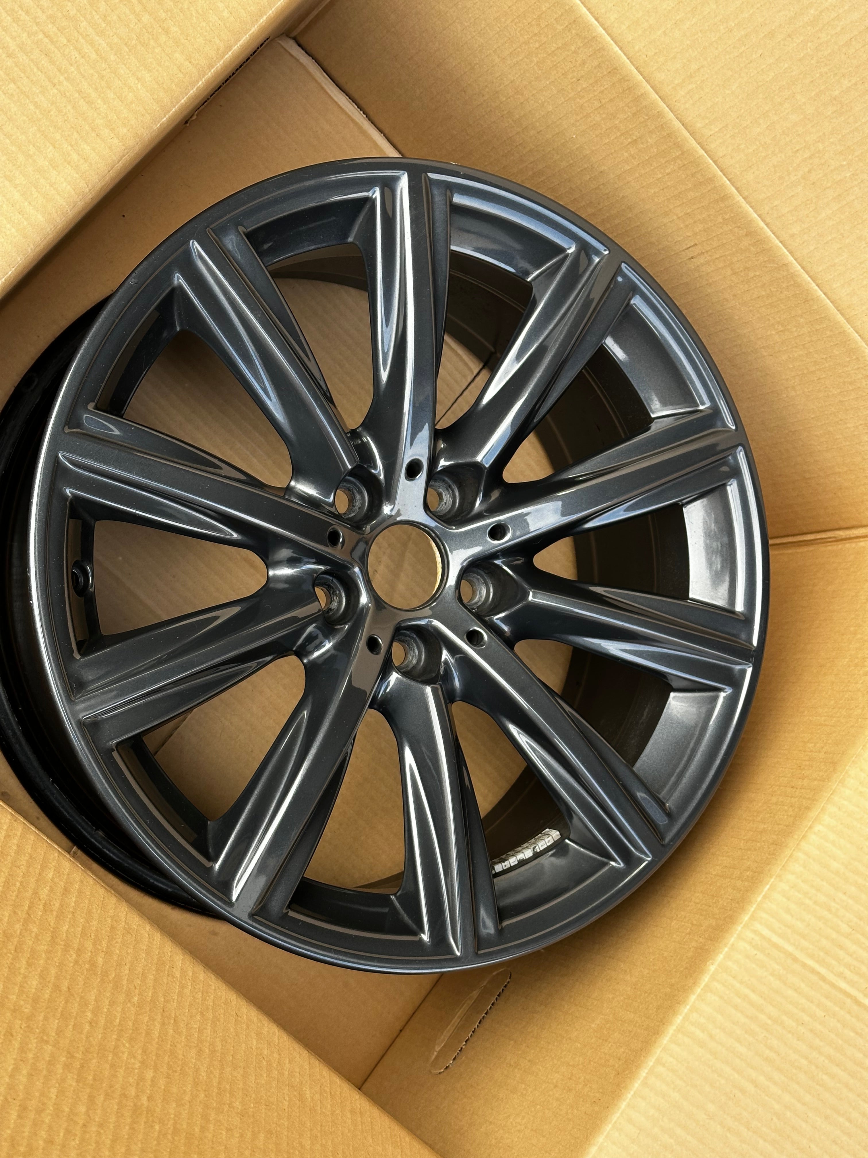 Alufelge 18 Zoll 6874441, 6874440 BMW G31 G30 G32 ET 30 Original