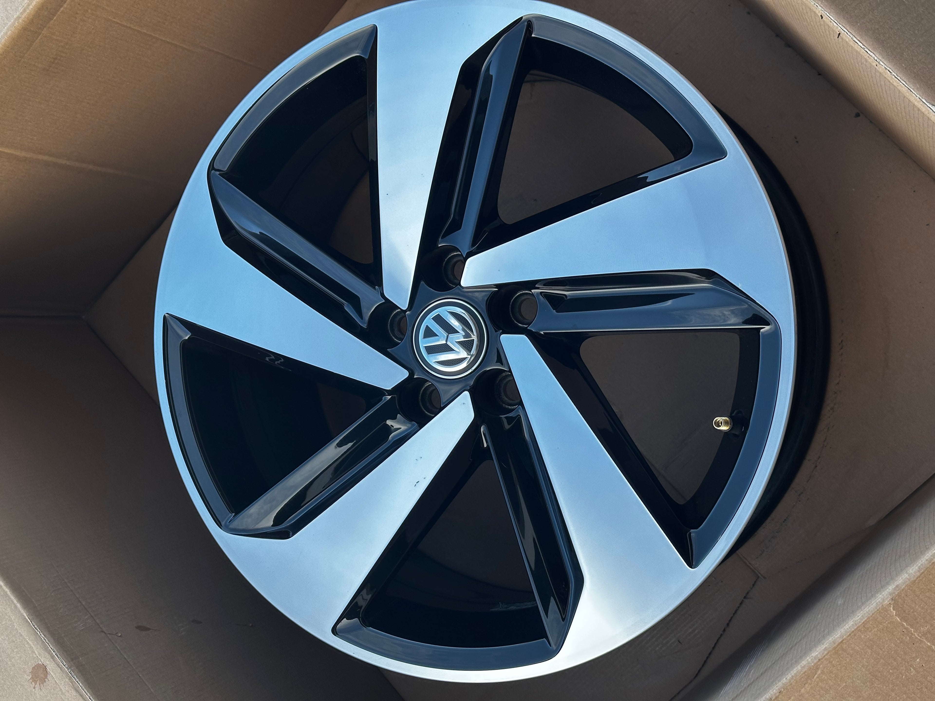 2G0601025AB Original VW Polo GTI Milton Keynes Alufelge 7,5Jx17 ET51 17 Zoll Einzelfelge