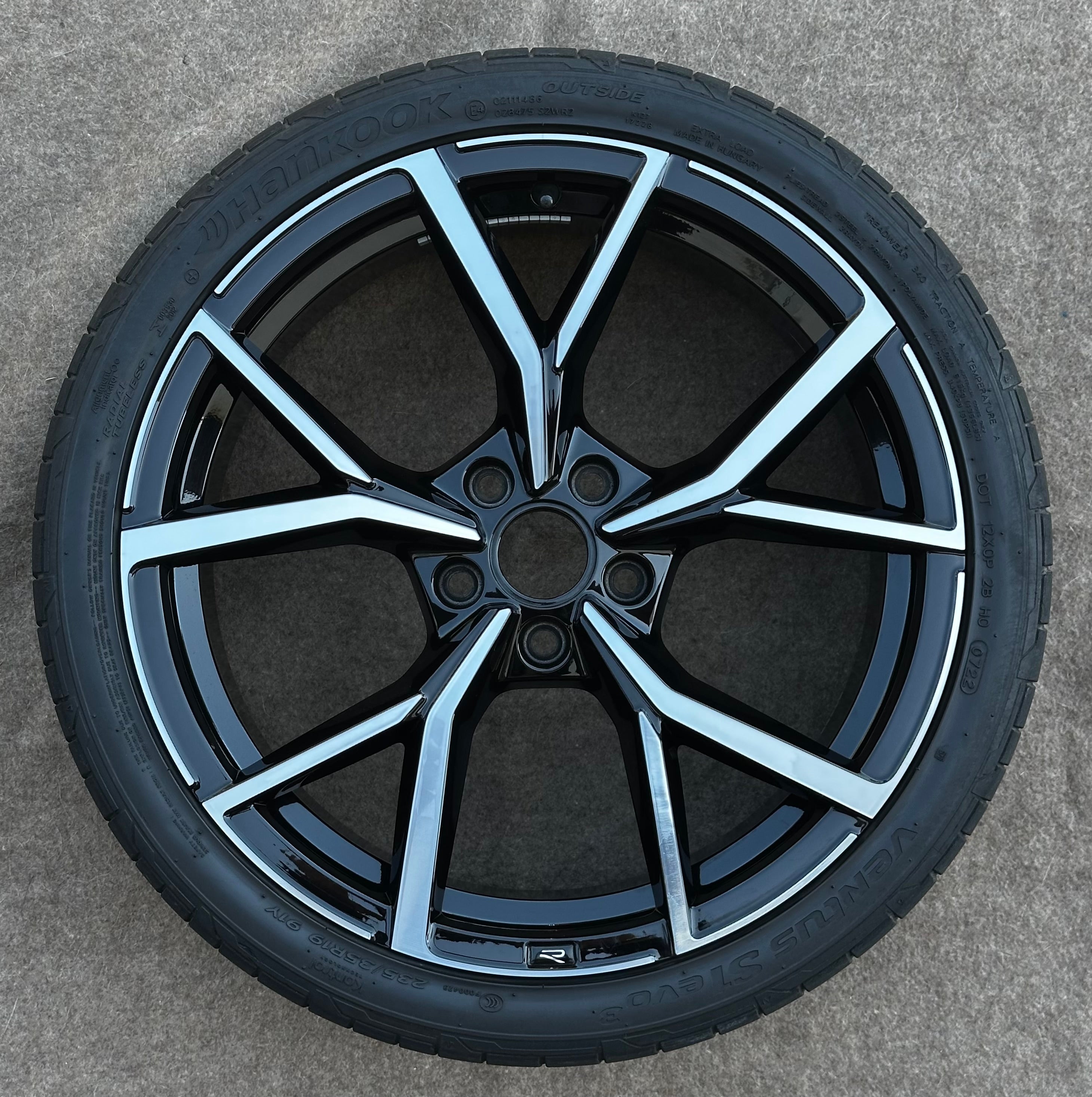 1X 5H0601025S /AD Original VW Golf 8 VIII GTI R 19 Zoll Estoril Komplettrad Sommerreifen Hankook 235/35 R19