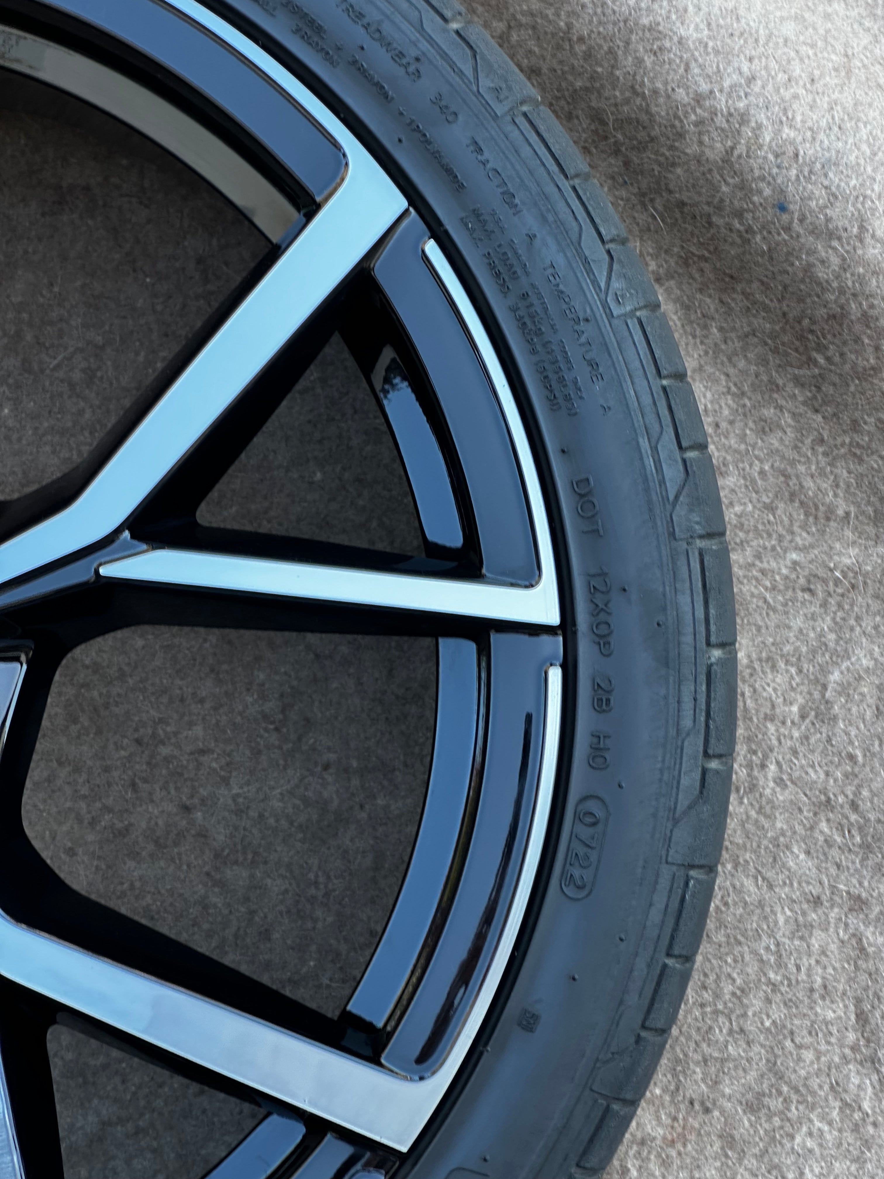 1X 5H0601025S /AD Original VW Golf 8 VIII GTI R 19 Zoll Estoril Komplettrad Sommerreifen Hankook 235/35 R19