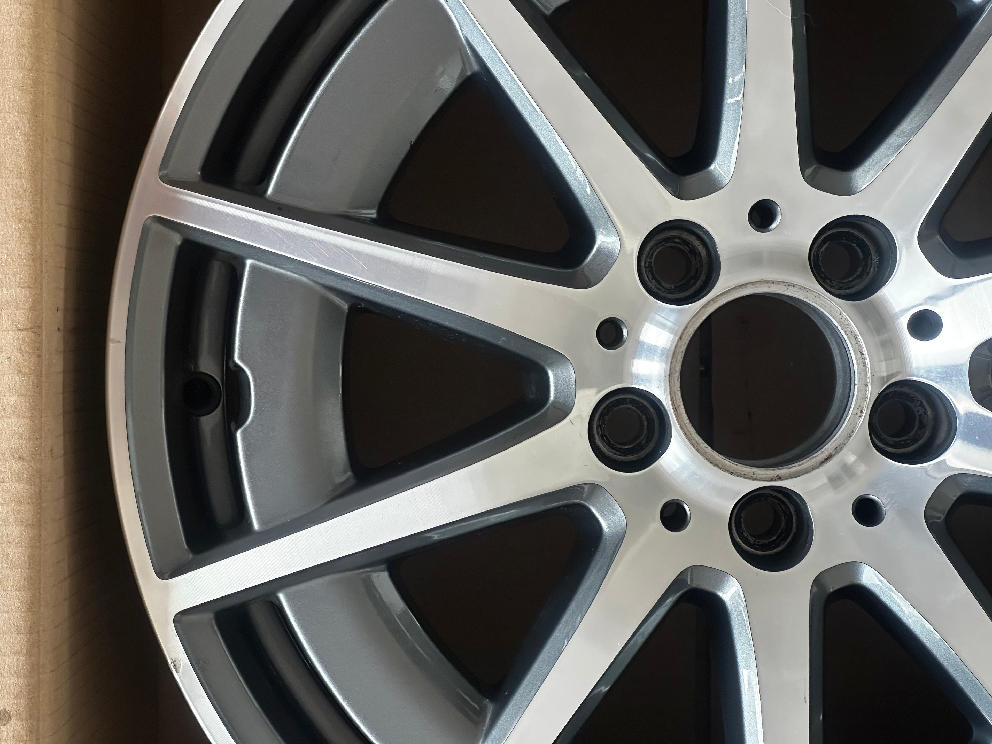 1X A2064012100 C-Klasse C43 AMG Felge 18 Zoll W206 S206