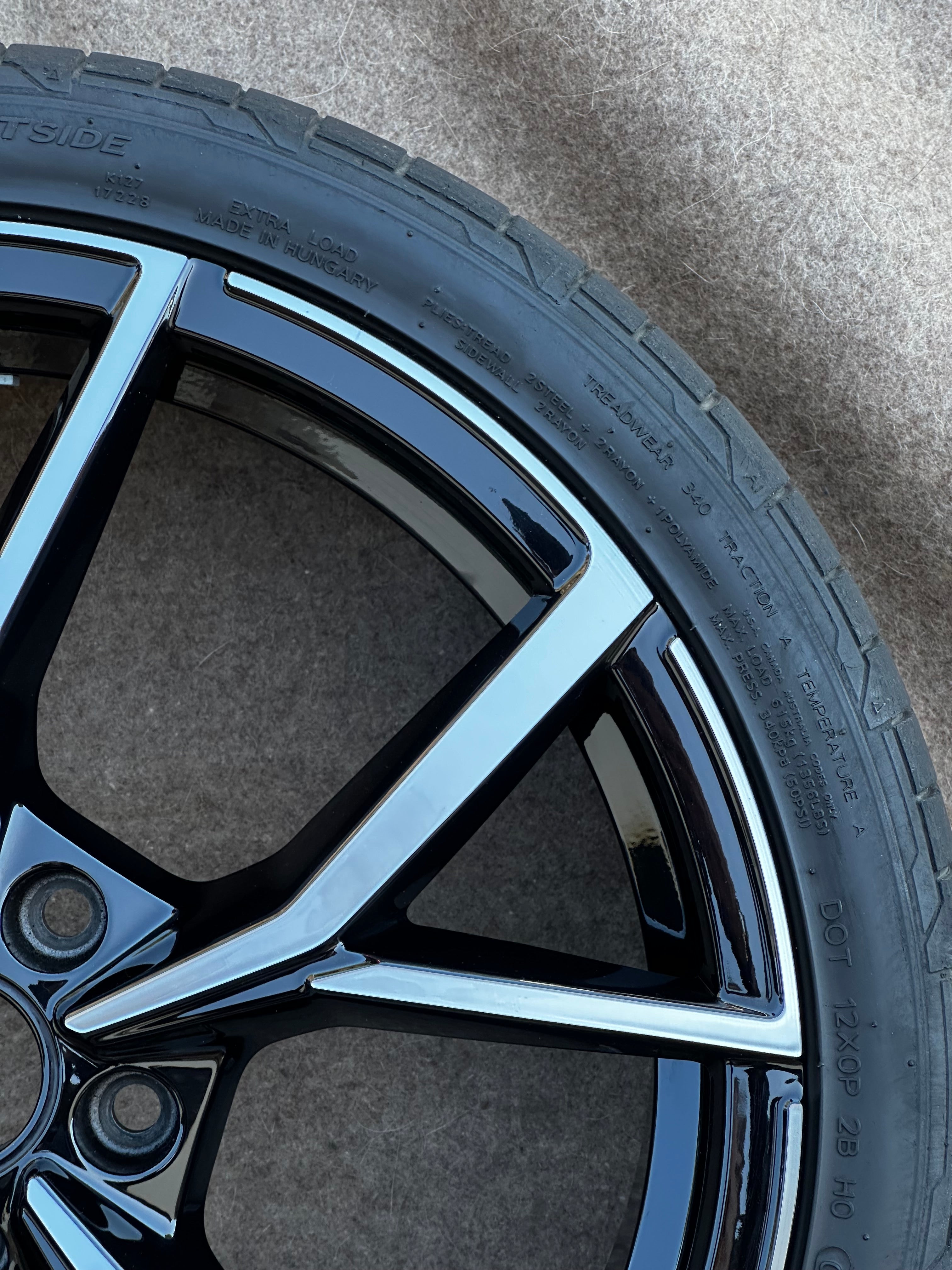 1X 5H0601025S /AD Original VW Golf 8 VIII GTI R 19 Zoll Estoril Komplettrad Sommerreifen Hankook 235/35 R19