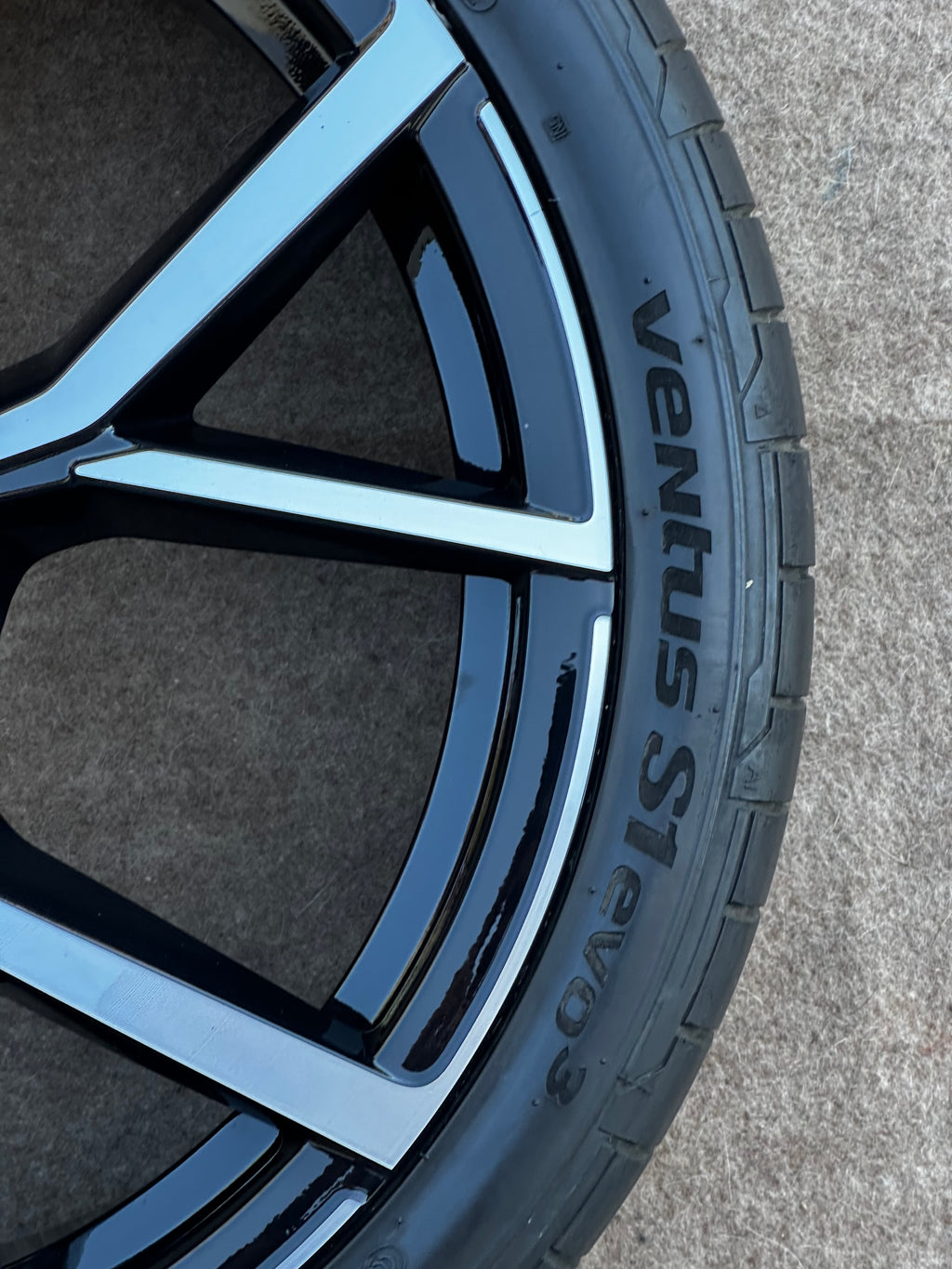 1X 5H0601025S /AD Original VW Golf 8 VIII GTI R 19 Zoll Estoril Komplettrad Sommerreifen Hankook 235/35 R19