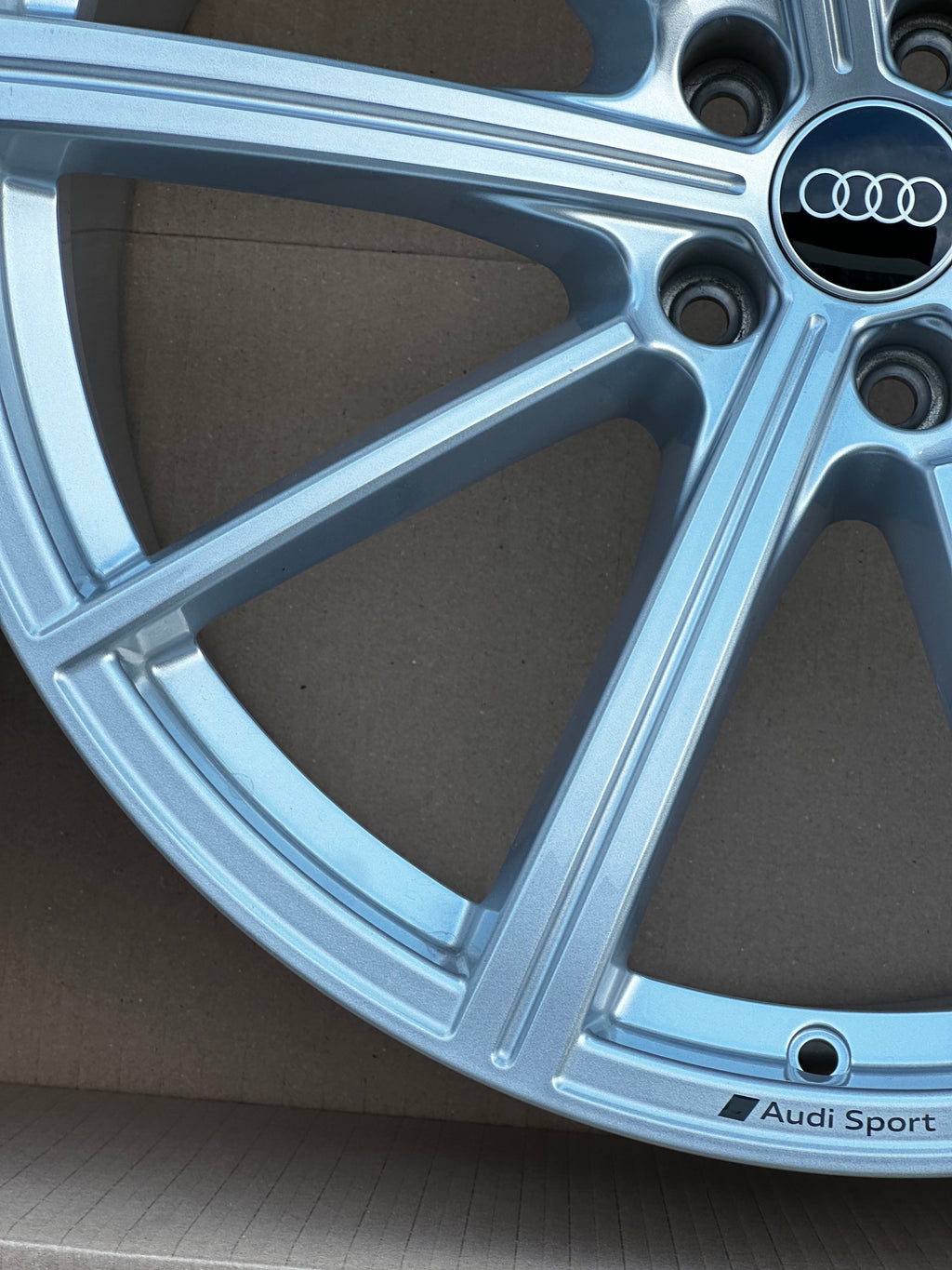 Audi RS6 RS7 C8 Original Felge 21 Zoll 4K0601025N 10,5J ET19